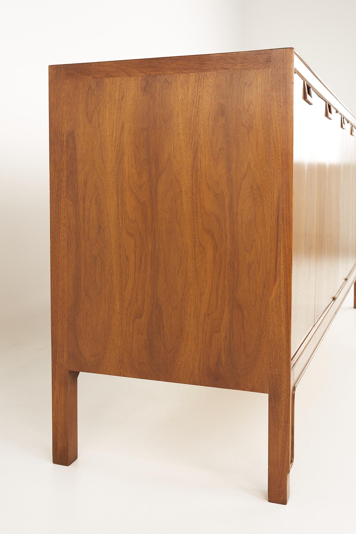 American John Stuart for Mount Airy Janus Collection MCM Walnut Long Sideboard Credenza