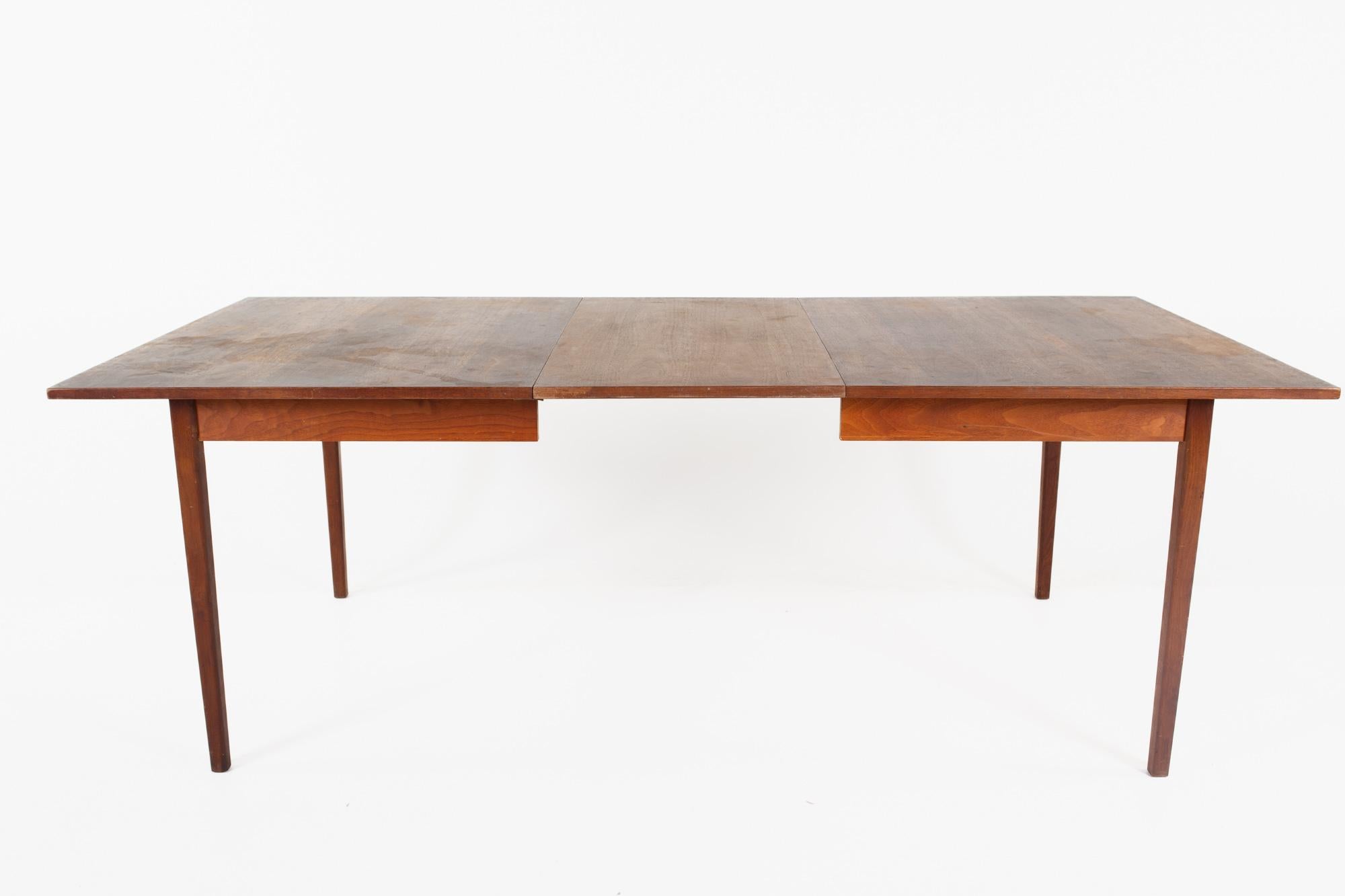John Stuart for Mount Airy Style Mid Century Walnut Dining Table with Leaf 3