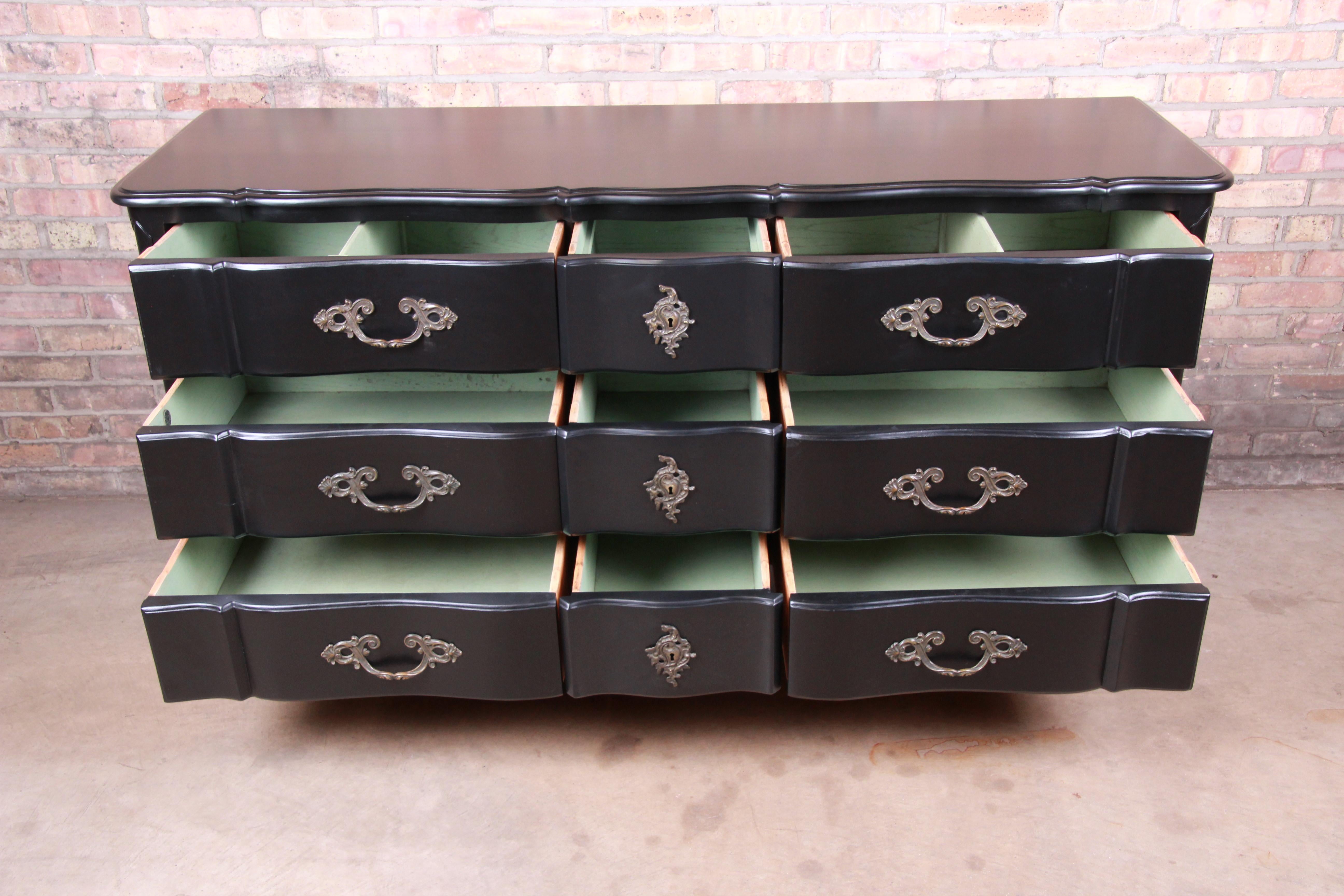 American John Stuart French Provincial Louis XV Black Lacquered Dresser, Newly Refinished
