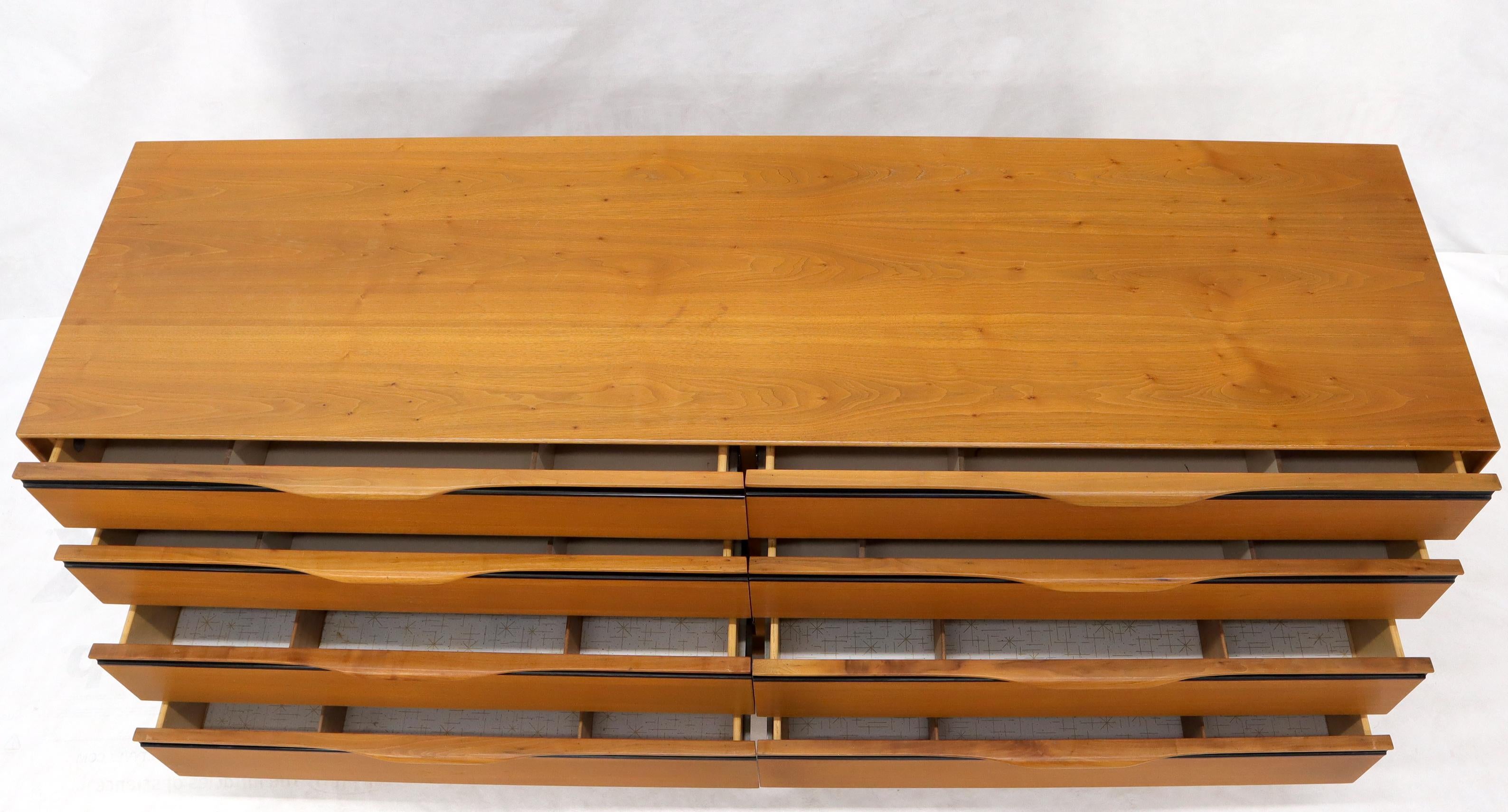 Mid-Century Modern John Stuart Light Walnut Eight Drawers Long Dresser