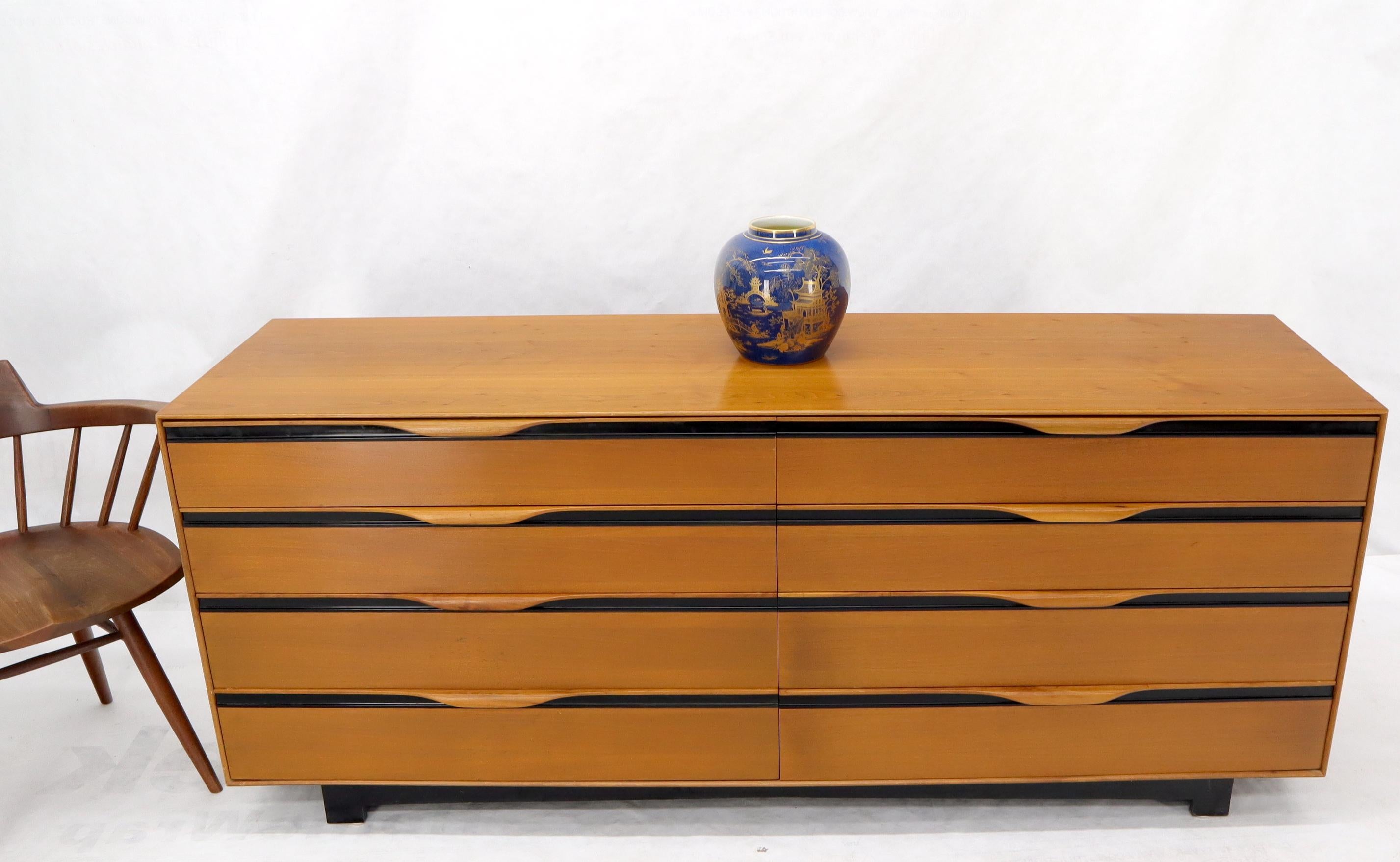 20th Century John Stuart Light Walnut Eight Drawers Long Dresser