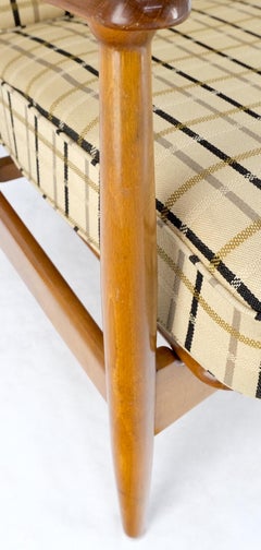 John Stuart fauteuil de salon danois moderne du milieu du siècle dernier en teck rembourré à motifs à carreaux