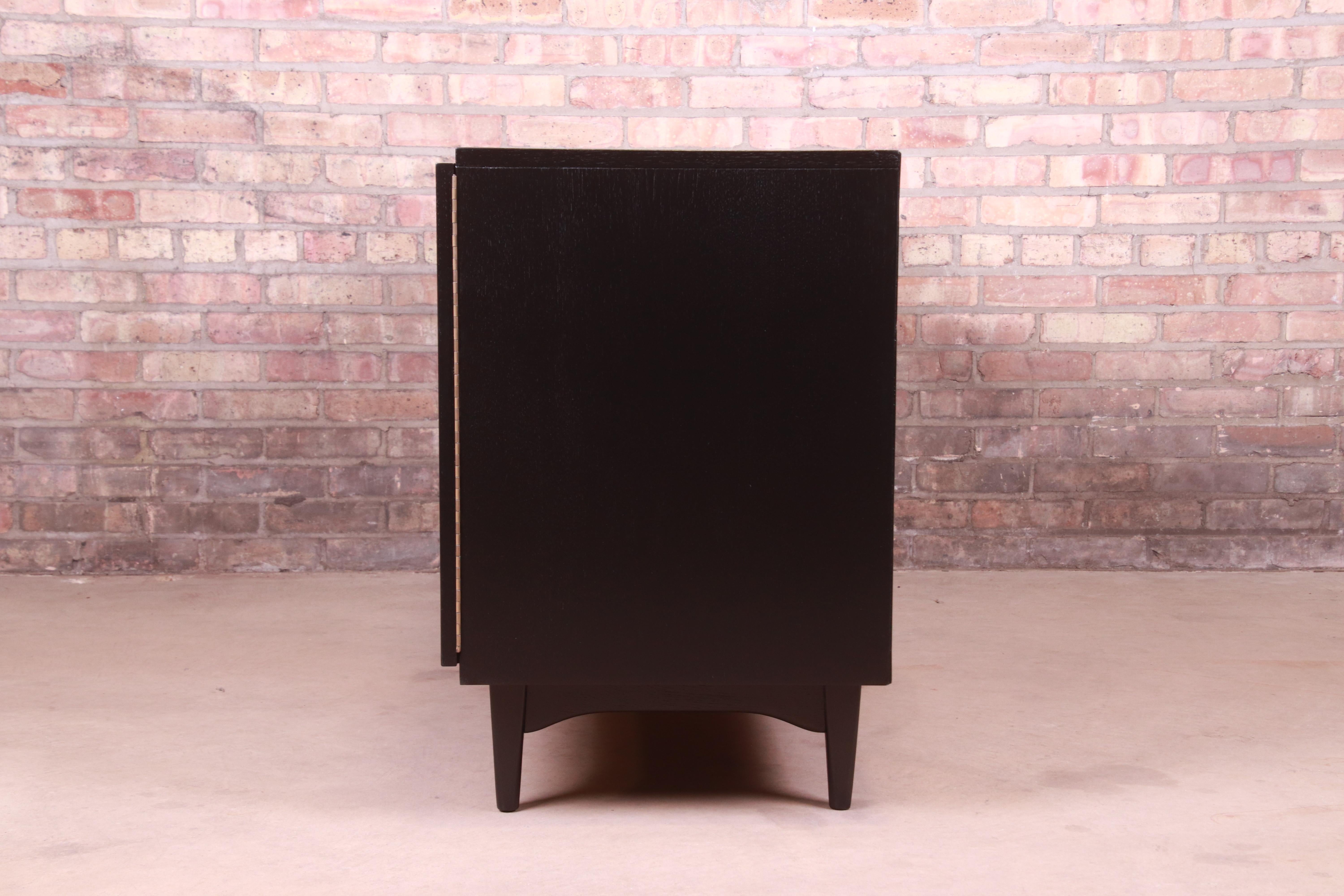 John Stuart Mid-Century Modern Black Lacquered Dresser or Credenza, Refinished 10