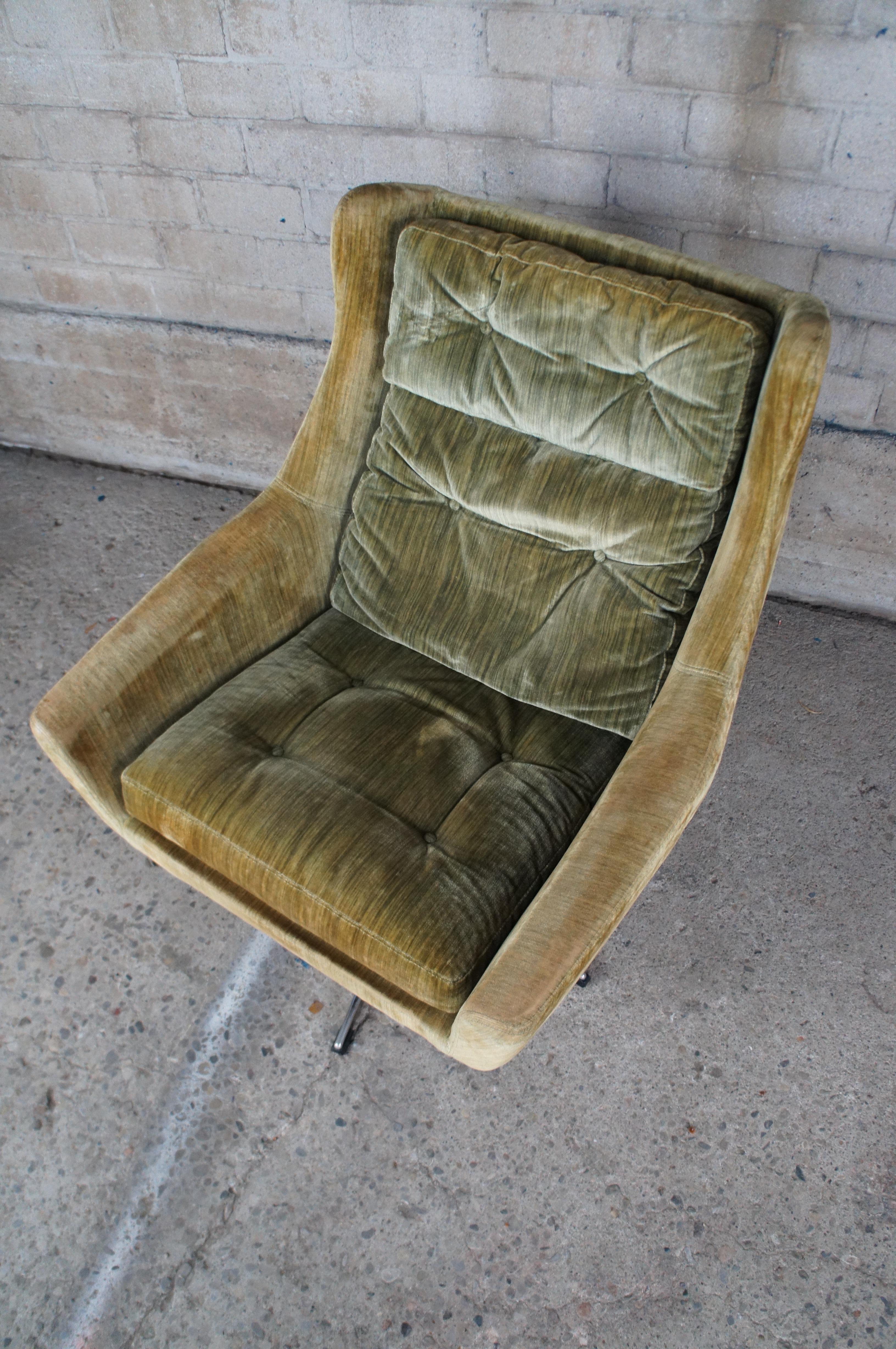 John Stuart Mid Century Modern Danish Wingback Club Lounge Armchairs & Ottoman 4