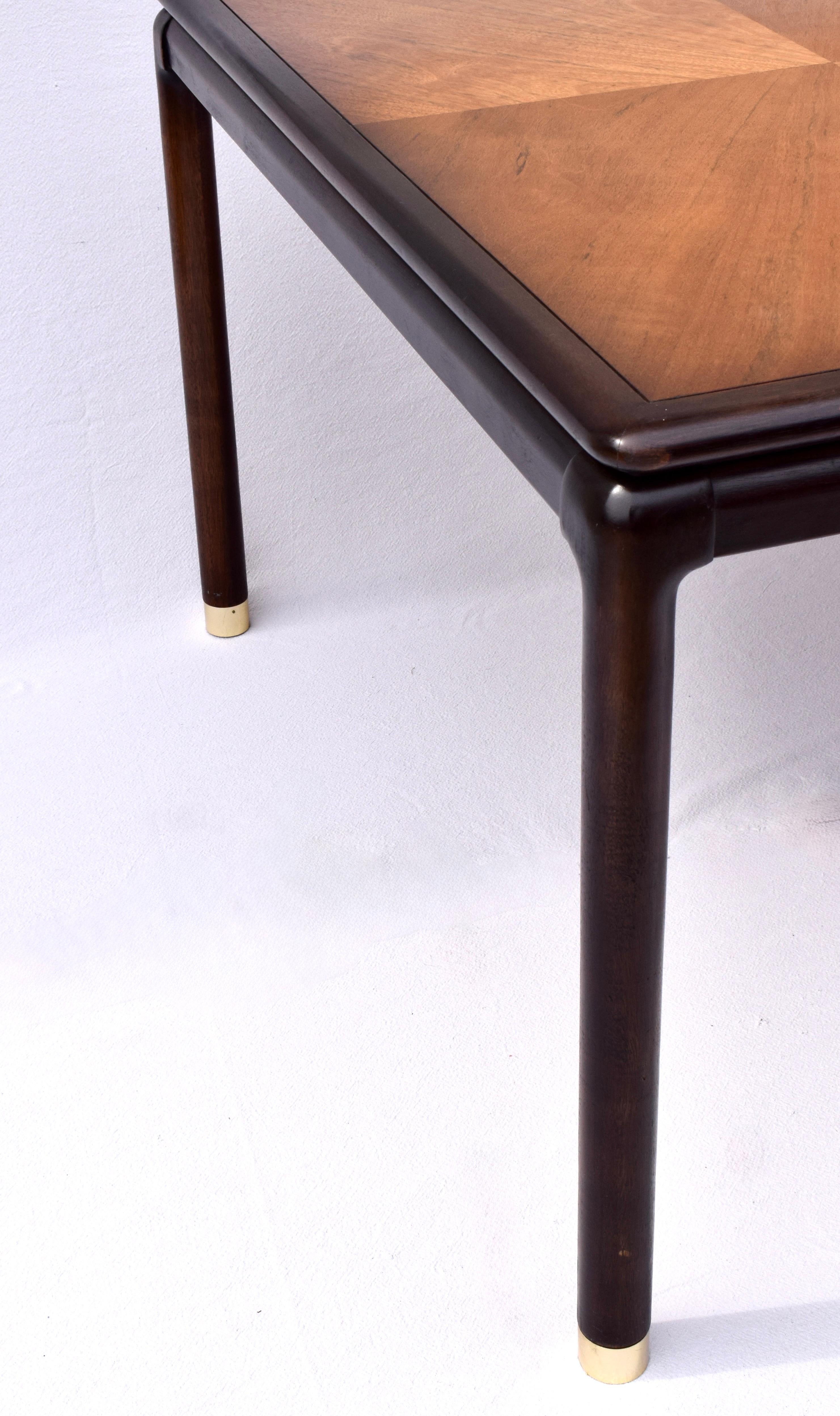 Ébénisé Table de salle à manger mi-siècle moderne John Stuart en vente
