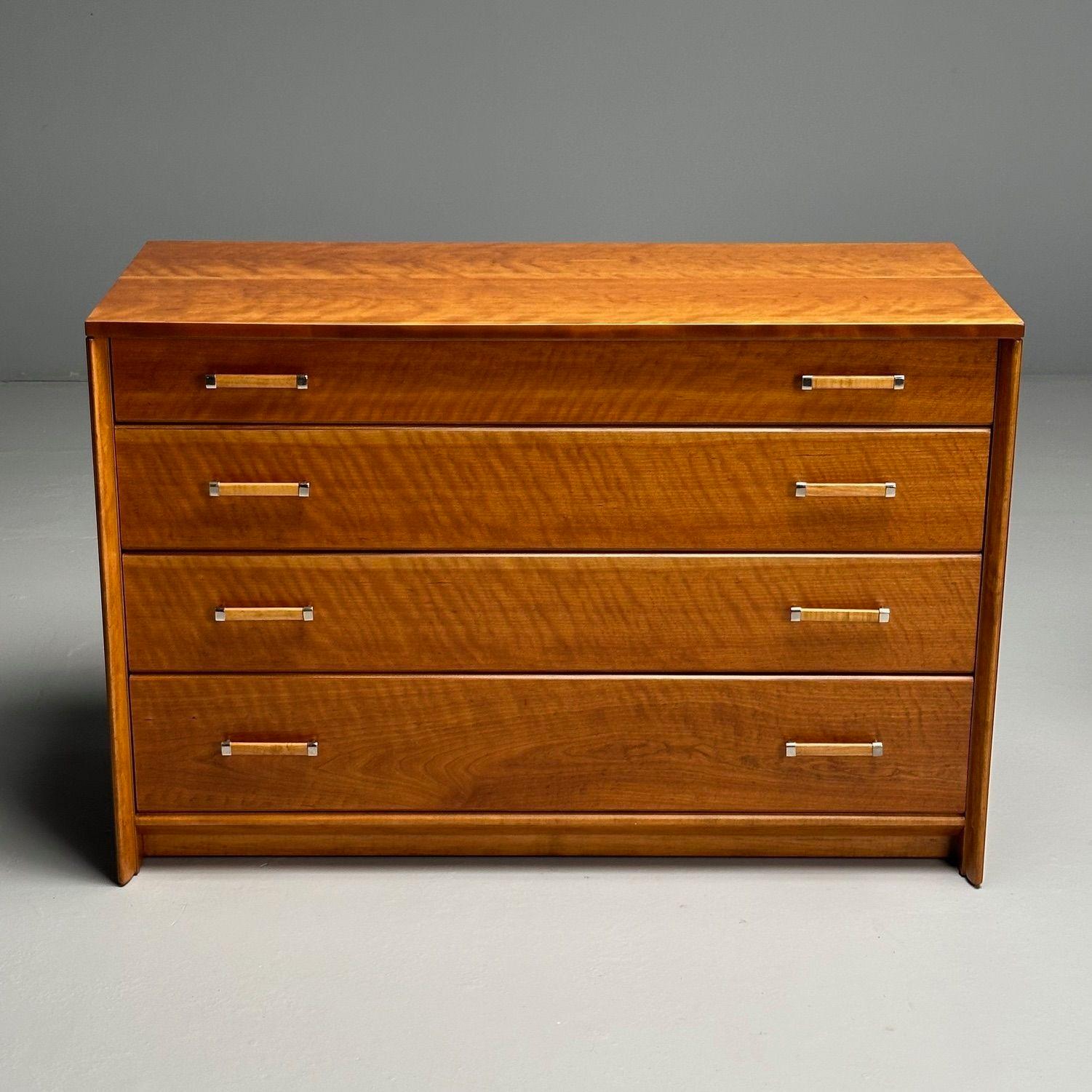 John Stuart, Mid-Century Modern, Dressers, Birdseye Maple, Chrome, USA, 1960s In Good Condition In Manhasset, NY