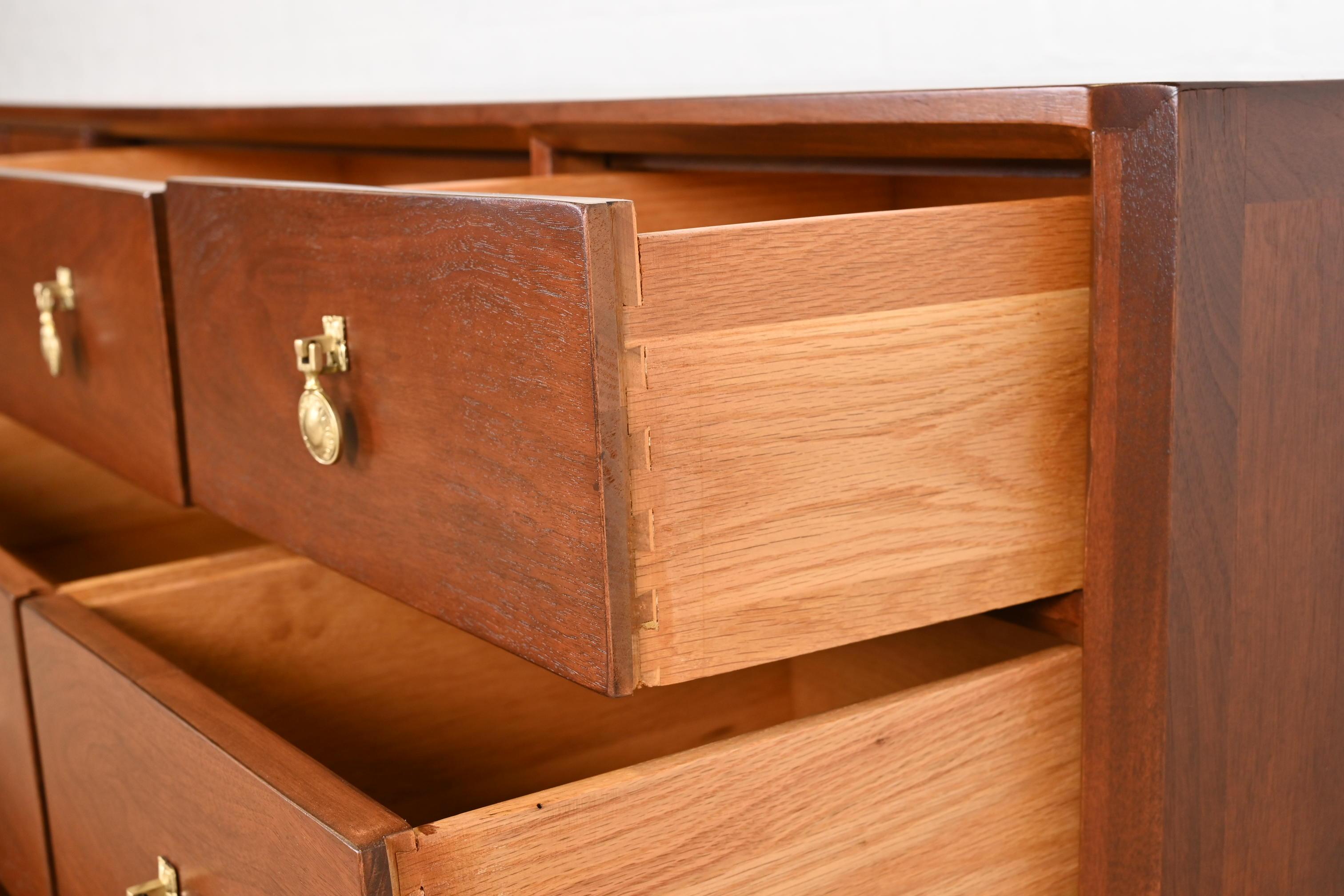 John Stuart Mid-Century Modern Walnut Dresser or Credenza, Newly Refinished For Sale 8