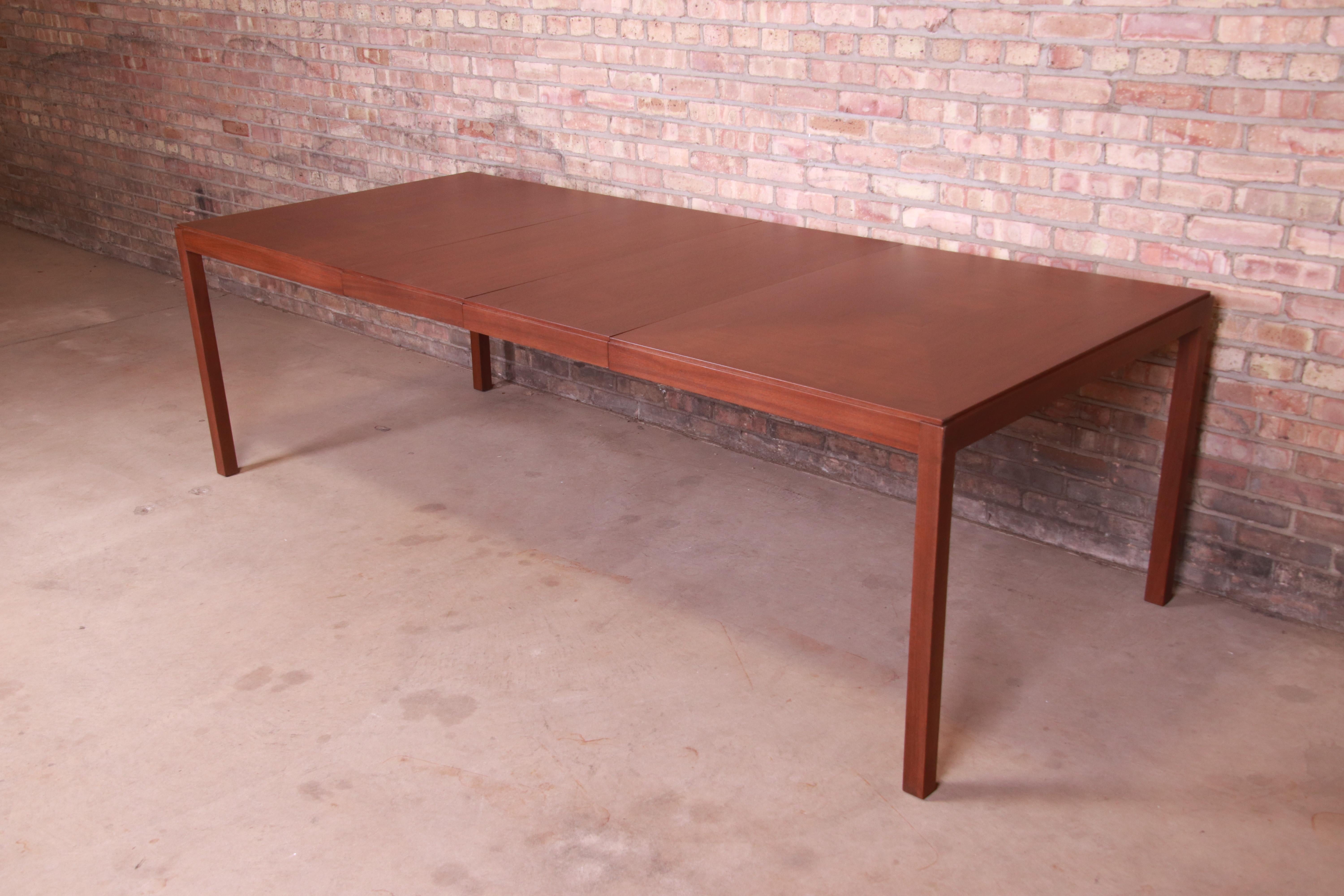 American John Stuart Mid-Century Modern Walnut Extension Dining Table, Newly Refinished For Sale