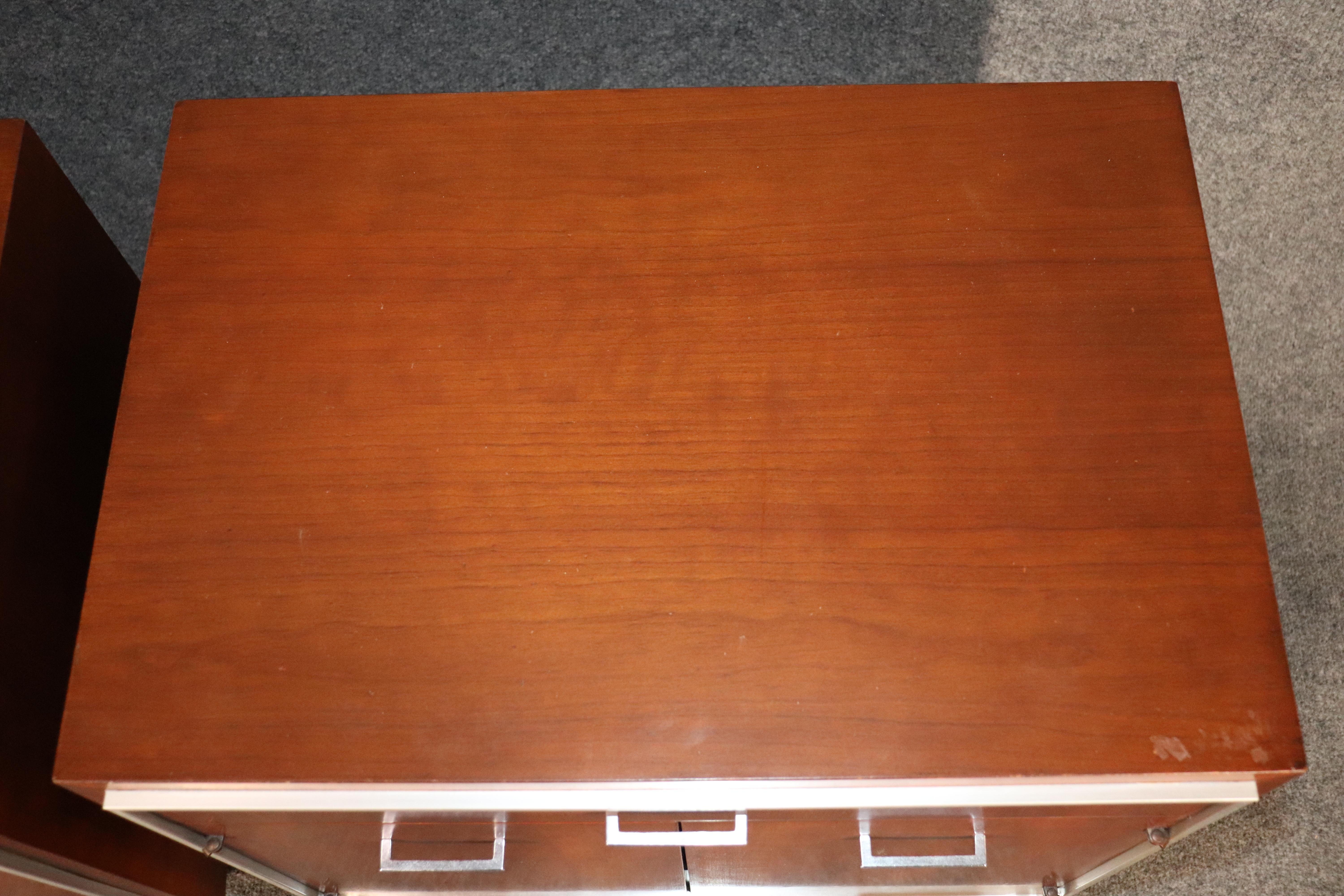 Tables de nuit John Stuart en vente 3