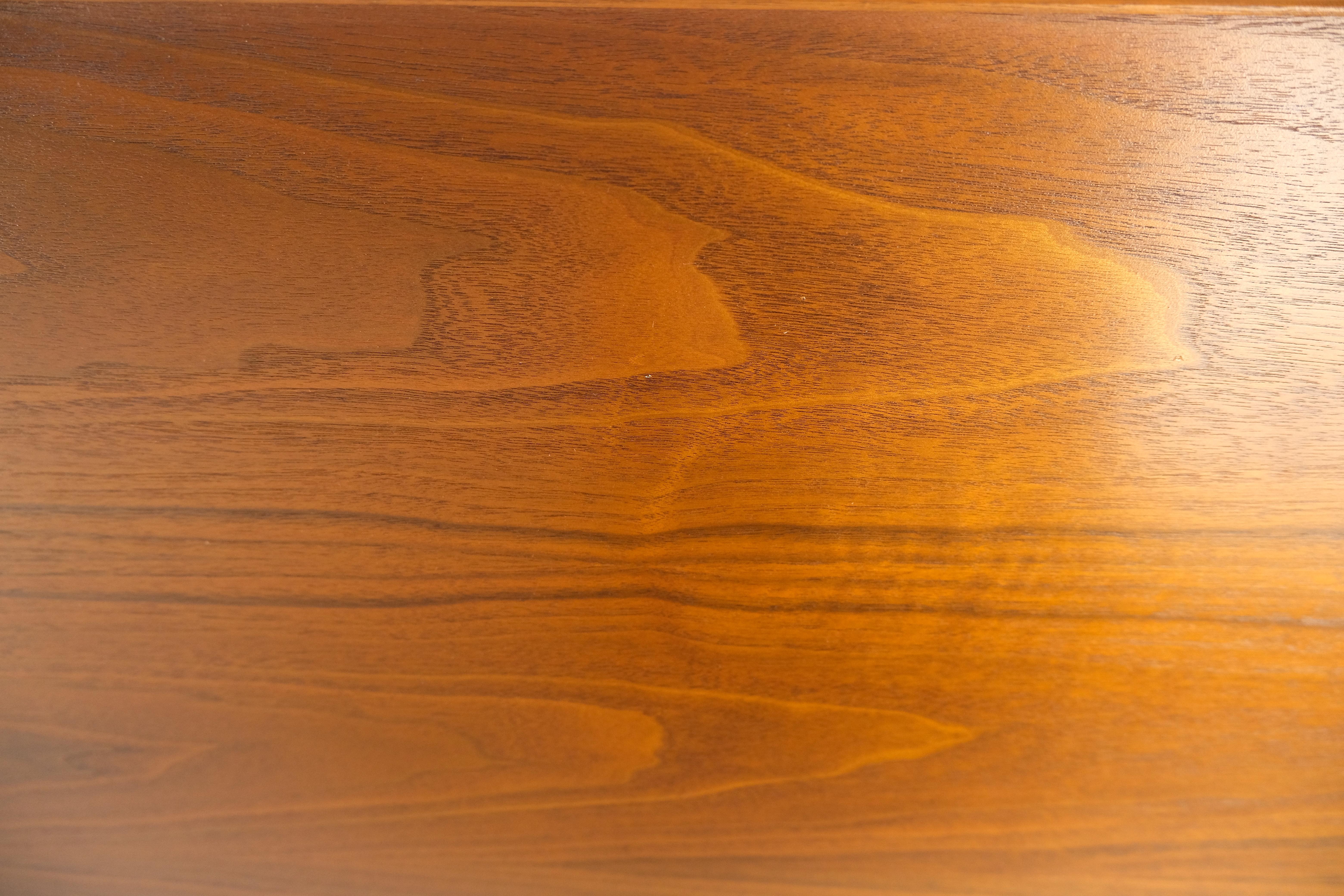 John Stuart Oiled Walnut Danish Mid Century Modern King Size Bed Headboard MINT ! en vente 1