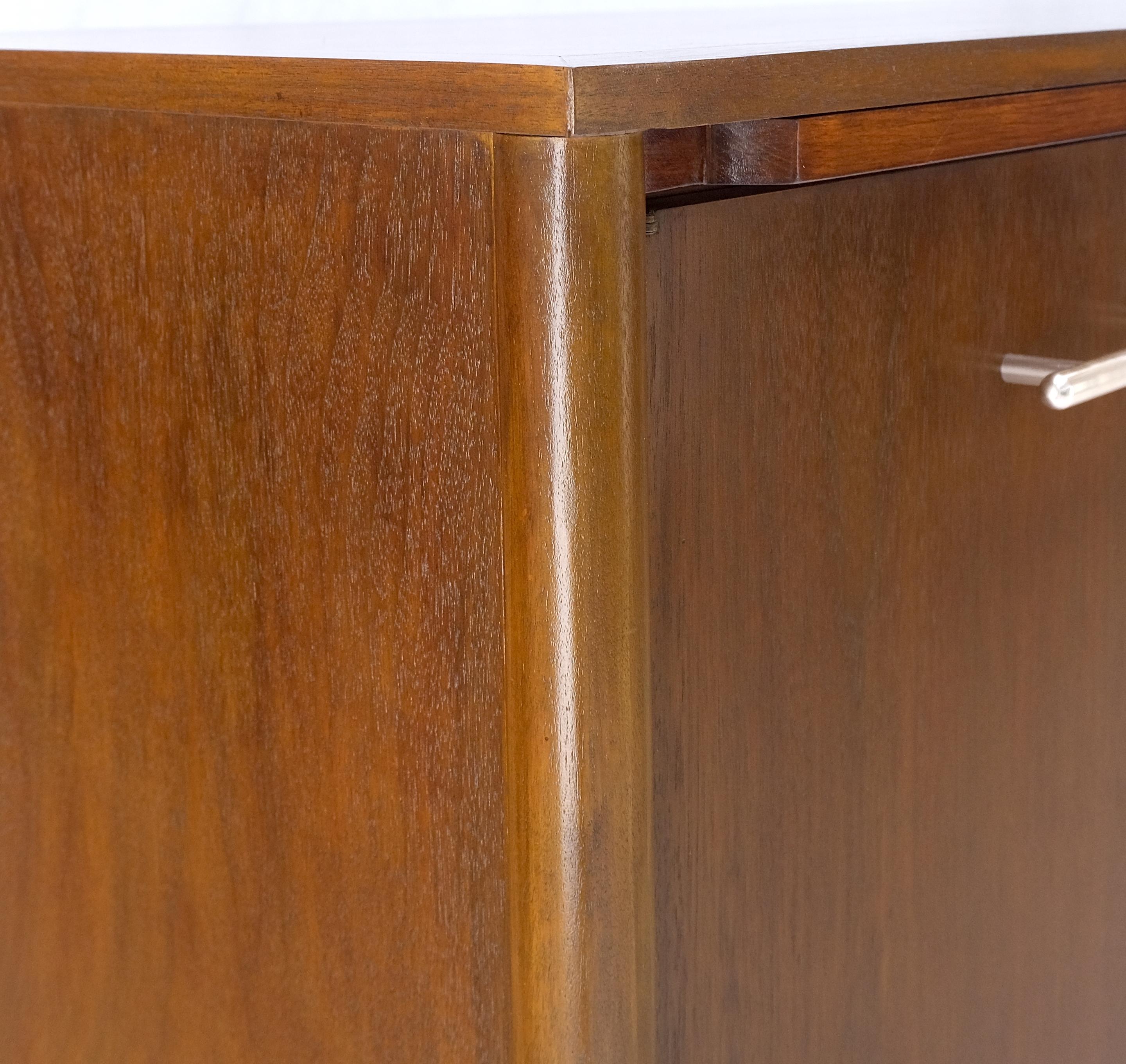 John Stuart Walnut Mid-Century Modern Long Credenza Dresser Pull Out Shelf Mint! For Sale 3