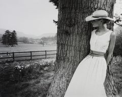 Marianne Lah Swannell in Laura Ashley, 1980 (Gedruckt 2022)