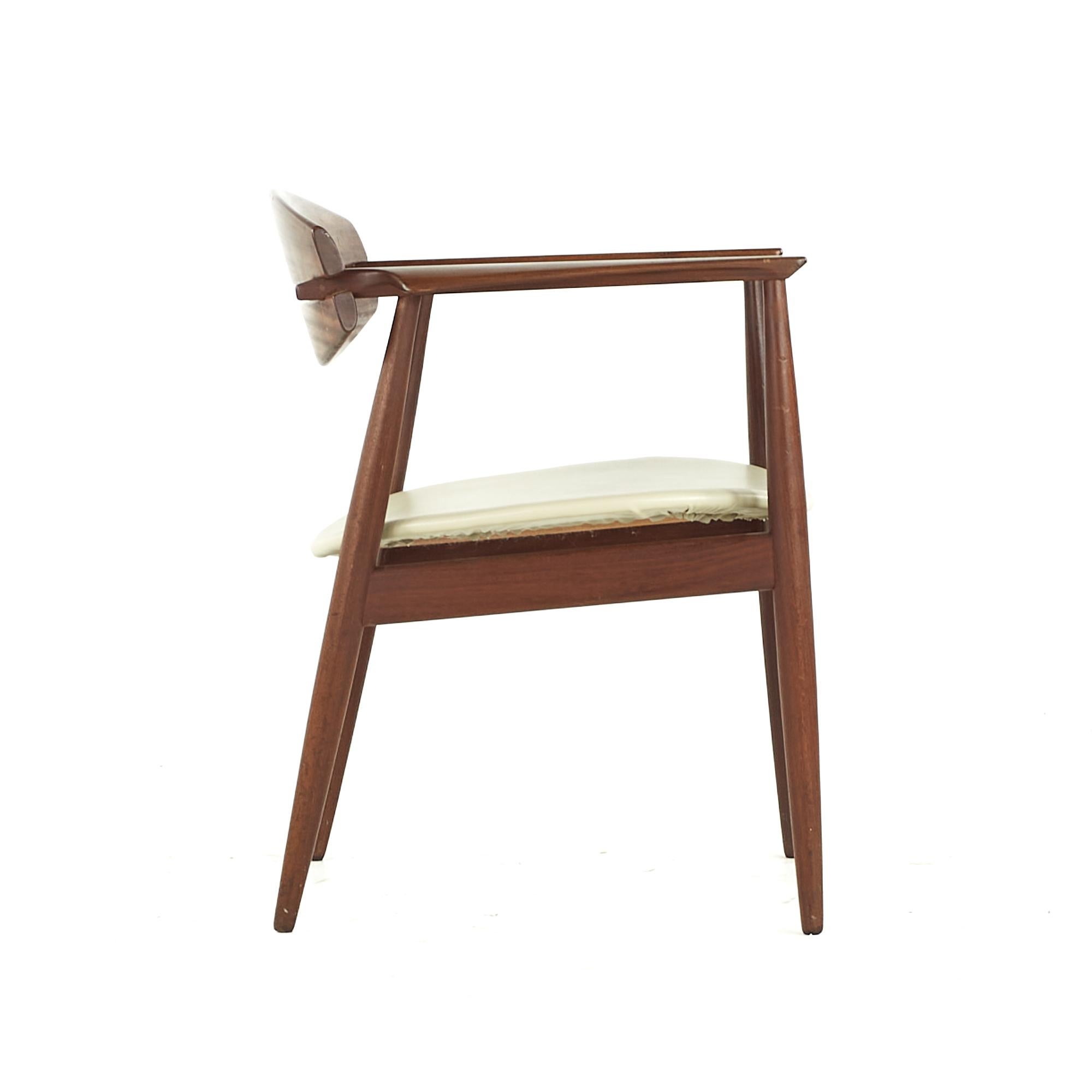 John Sylvester & Jørgen Matz pour Bramin Mobler Chaises à accoudoirs en bois de rose MC, paire en vente 3