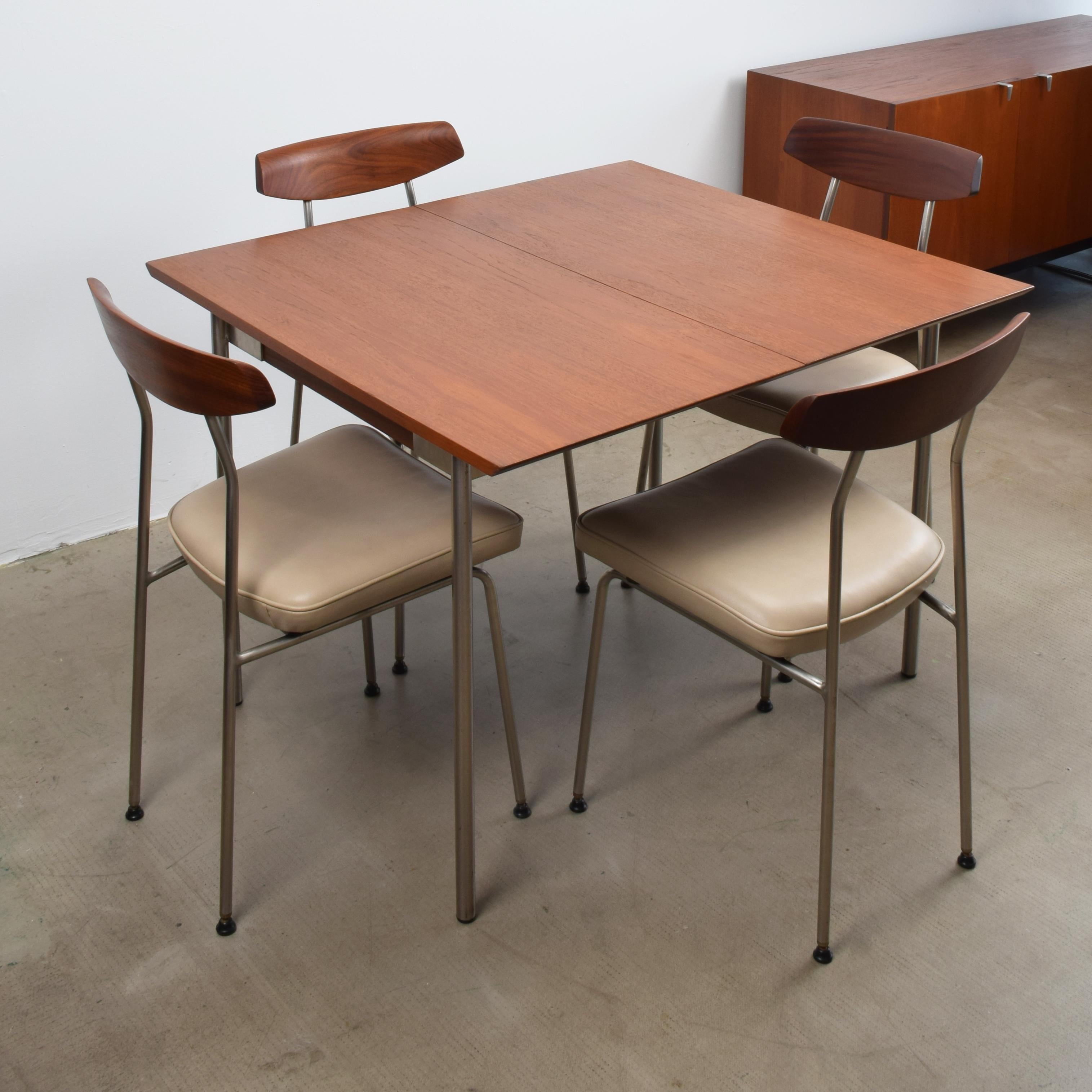 Mid-Century Modern John & Sylvia Reid for Stag, S-Range Dining Suite, 4 Chairs and Extending Table