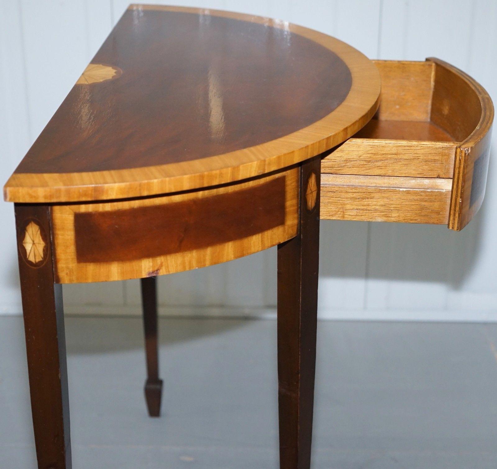 John Tanous Satinwood & Mahogany Sheraton Revival Demilune Console Side Table In Good Condition In West Sussex, Pulborough