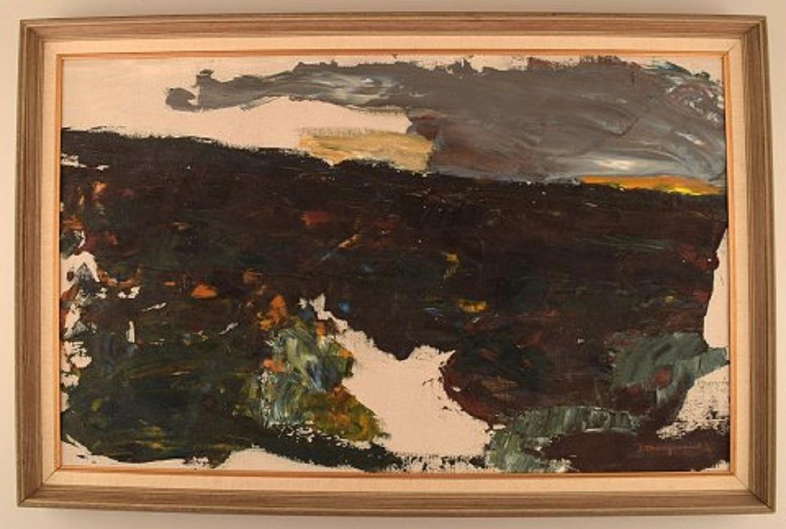 John Thorgren (1918-2000), Swedish artist. Oil on canvas. Modernist landscape. Dated 1963.
The canvas measures: 65 x 40 cm.
The frame measures: 3.5 cm.
Signed and dated.
In very good condition.
20th century. Scandinavian Mid-Century Modern.