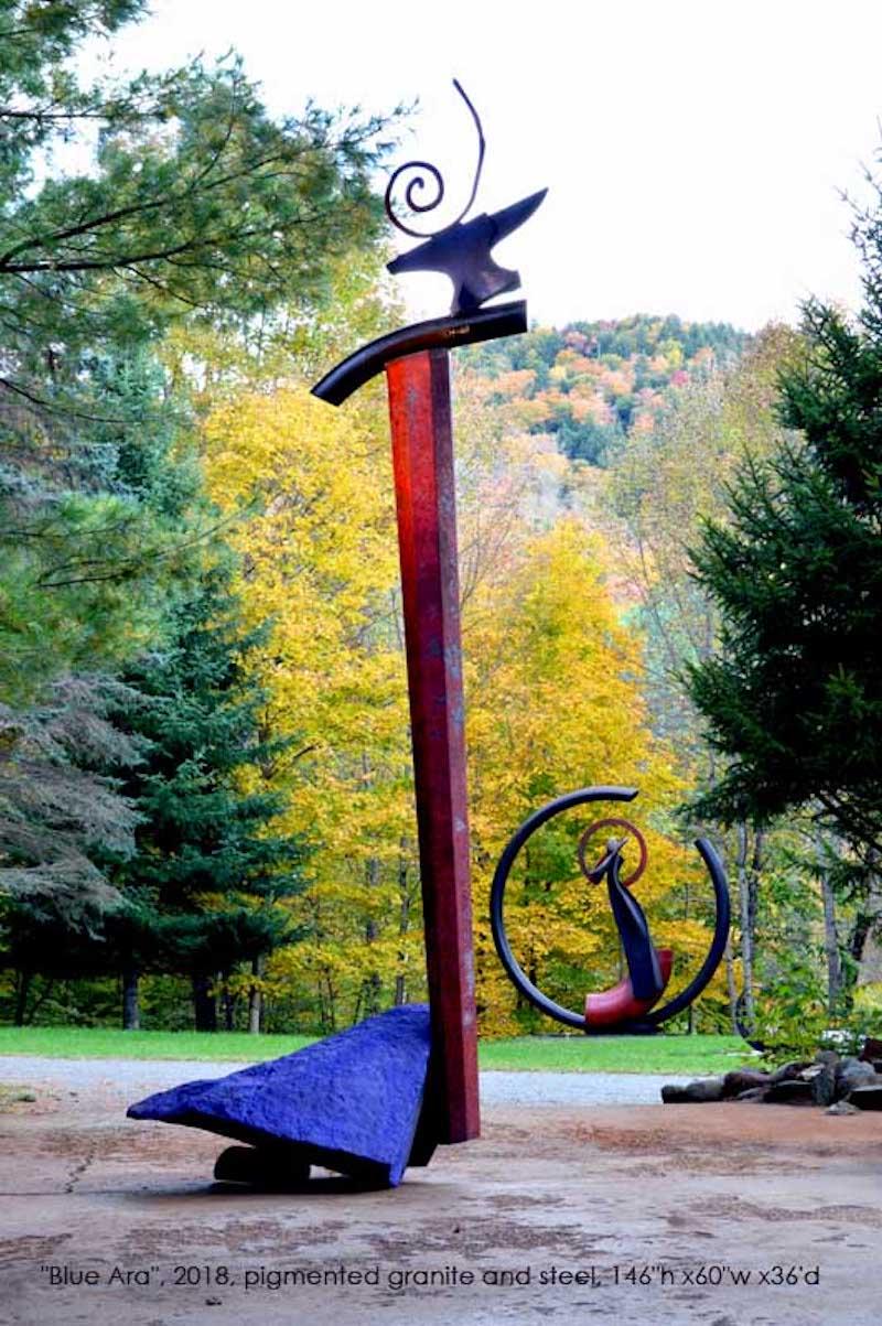 John Van Alstine – Blaue Ara, Skulptur, Skulptur 2018