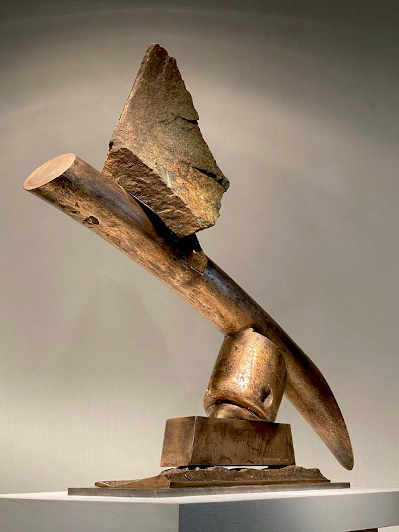 John Van Alstine, Fleche-Diagonalmente hacia abajo, Escultura 2020 en venta 1
