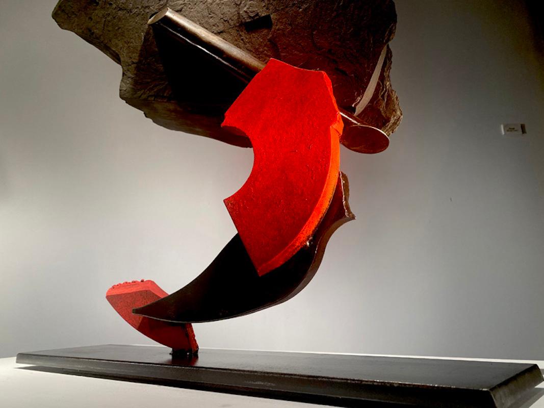 John Van Alstine, Lunge 9-22 (Red Tail), Sculpture 2022 For Sale 3