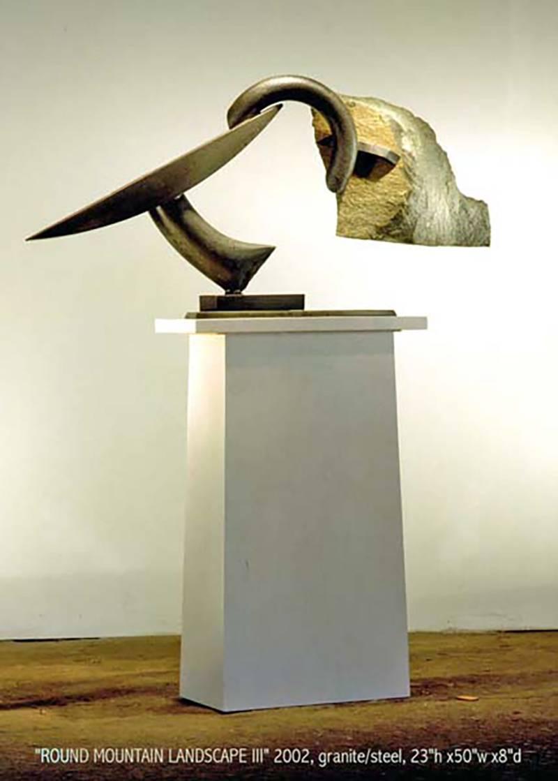 John Van Alstine - Paesaggio della montagna rotonda III, scultura 2015 in vendita 2