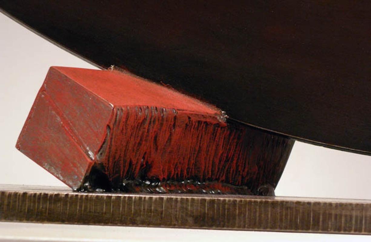 John Van Alstine – Sisyphean Circle (Diagonal Down), Skulptur 2013 im Angebot 1