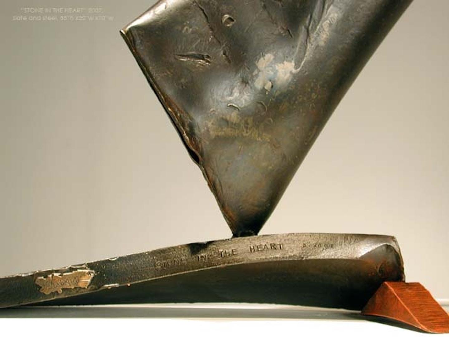 John Van Alstine - Piedra en el corazón, Escultura 2007 en venta 6