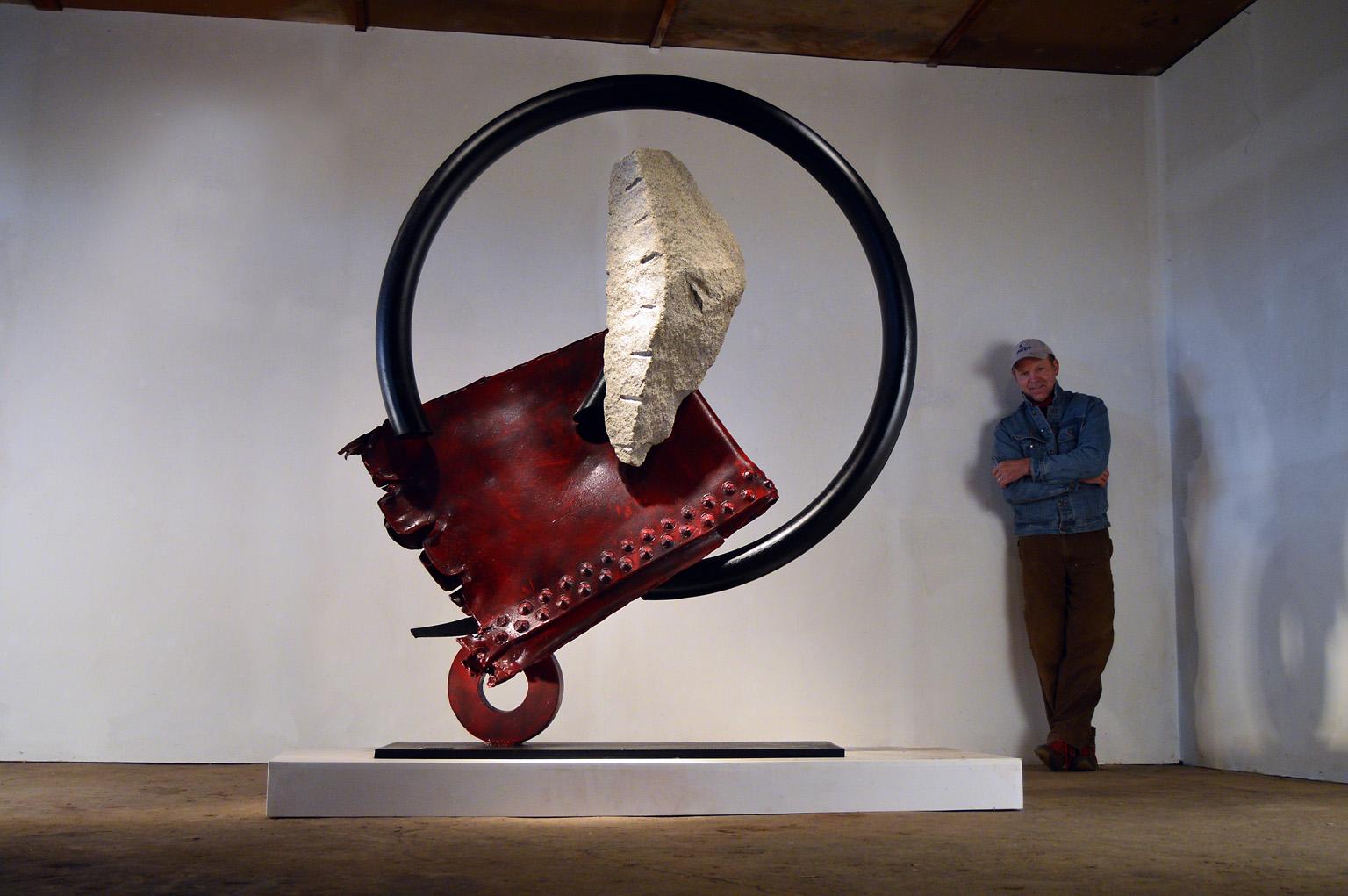 Sculpture industrielle, abstraite « Sisyphean Circle (hommage au major Taylor) » en vente 4