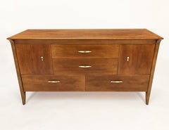 Crédence de John Van Koert pour le profil Drexel