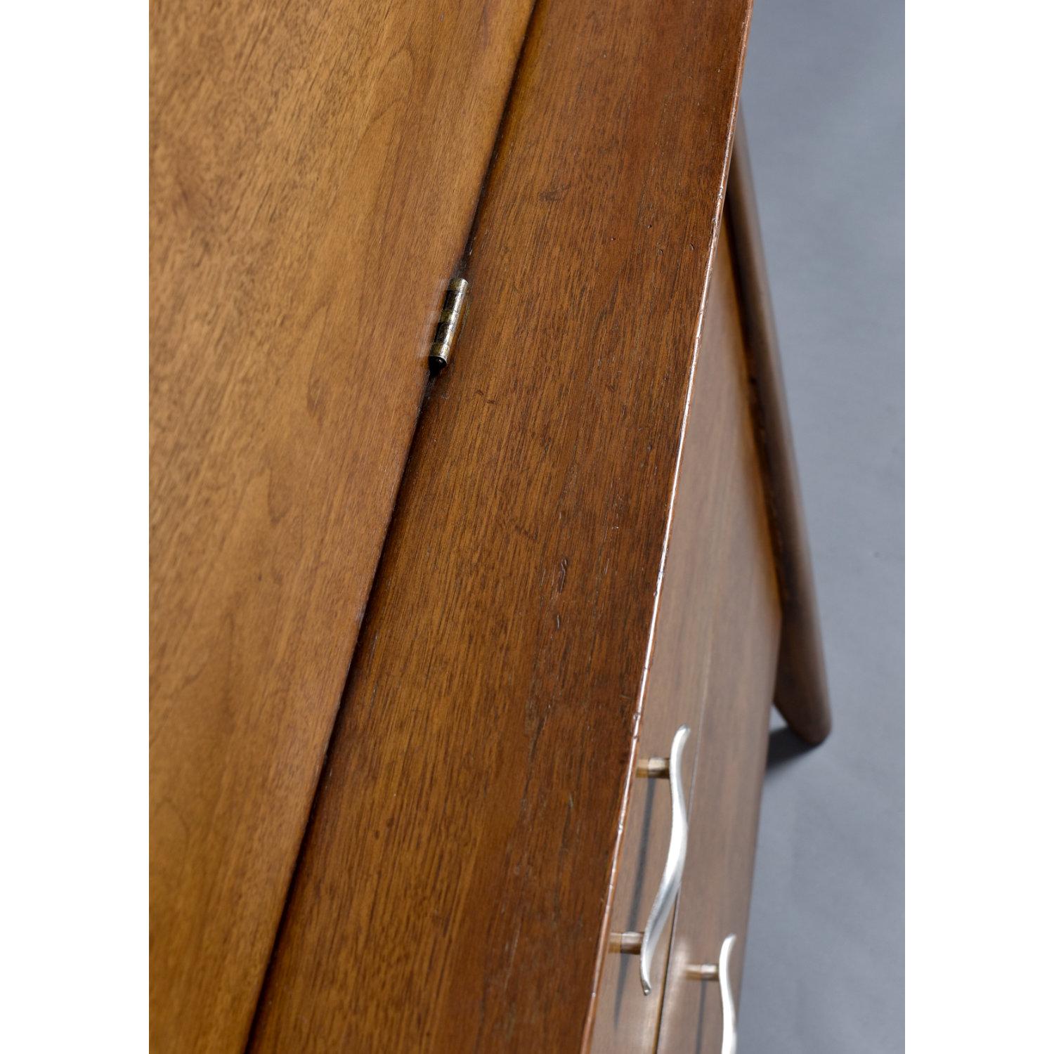 John Van Koert Drexel Profile K12 Gentlemen’s Chest Dresser For Sale 3