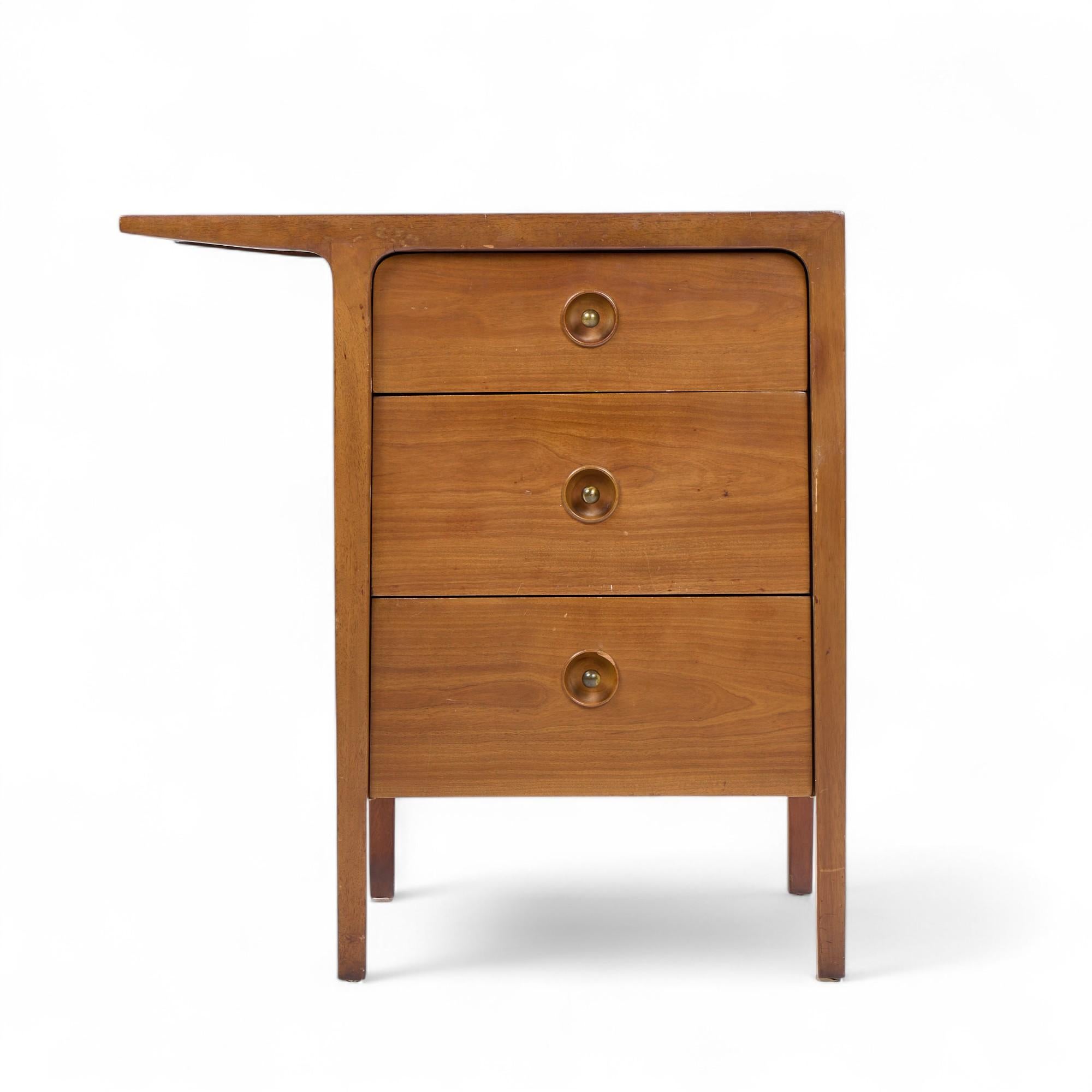 John Van Koert for Drexel Counterpoint Mid Century Walnut Nightstand

This nightstand measures: 28.25 wide x 20 deep x 30 inches high

We take our photos in a controlled lighting studio to show as much detail as possible. We do not Photoshop out