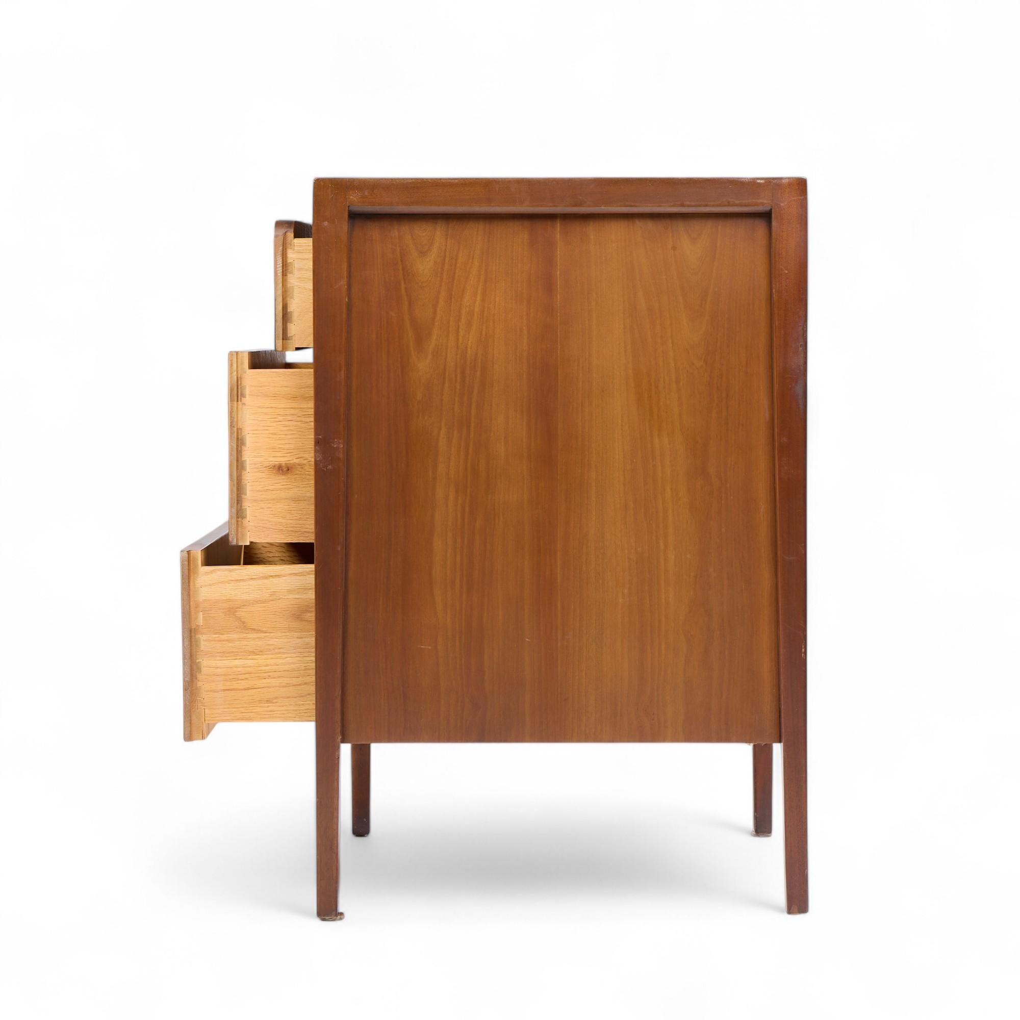 John Van Koert for Drexel Counterpoint Mid Century Walnut Nightstand In Good Condition For Sale In Franklin Park, IL