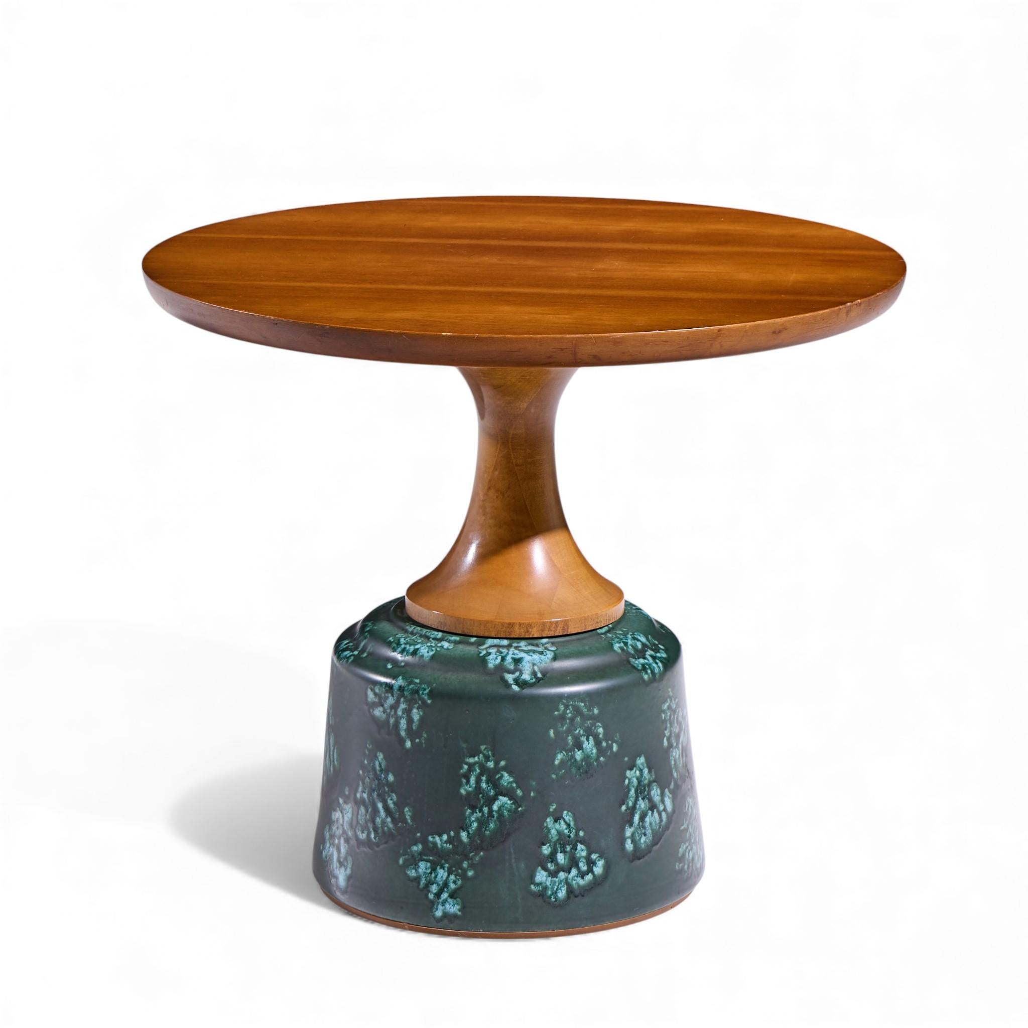 John Van Koert for Drexel Green Ceramic and Walnut Side End Tables - Pair In Good Condition For Sale In Franklin Park, IL