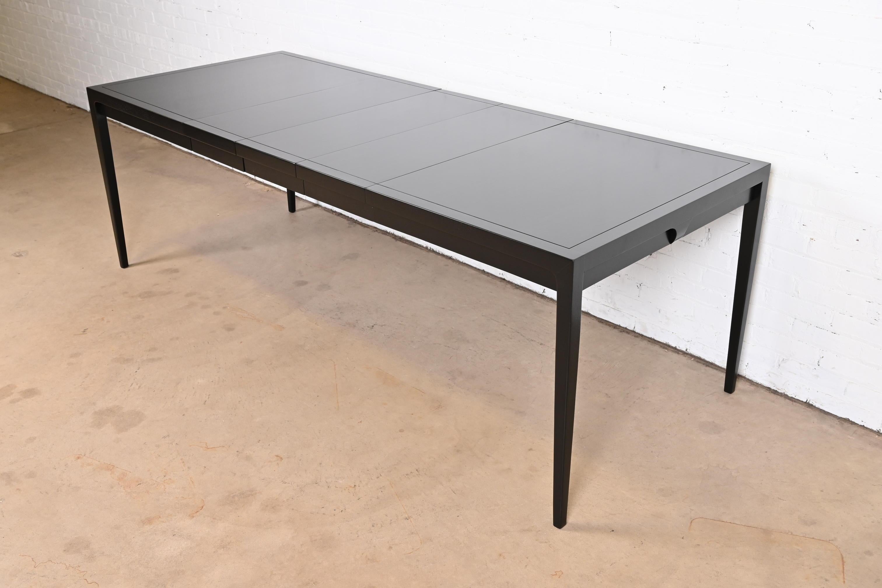 John Van Koert for Drexel Mid-Century Modern Black Lacquered Dining Table, 1956 In Good Condition For Sale In South Bend, IN