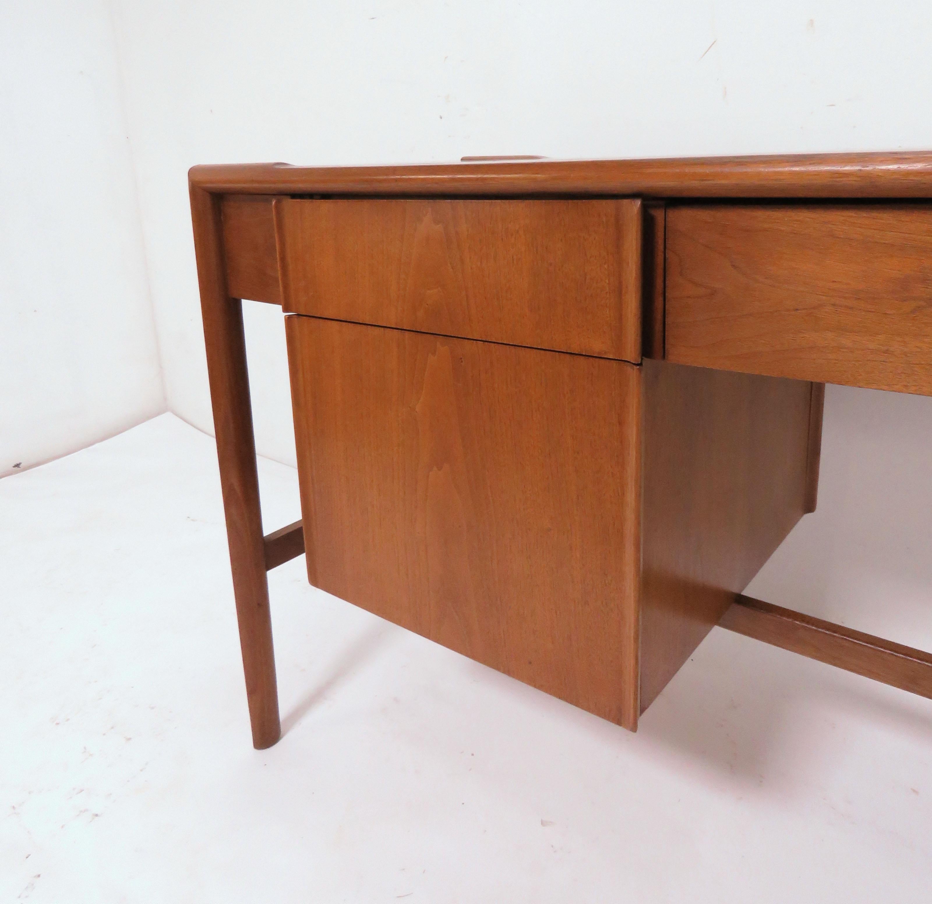 Wood John Van Koert for Drexel Mid-Century Modern Desk, circa 1960s
