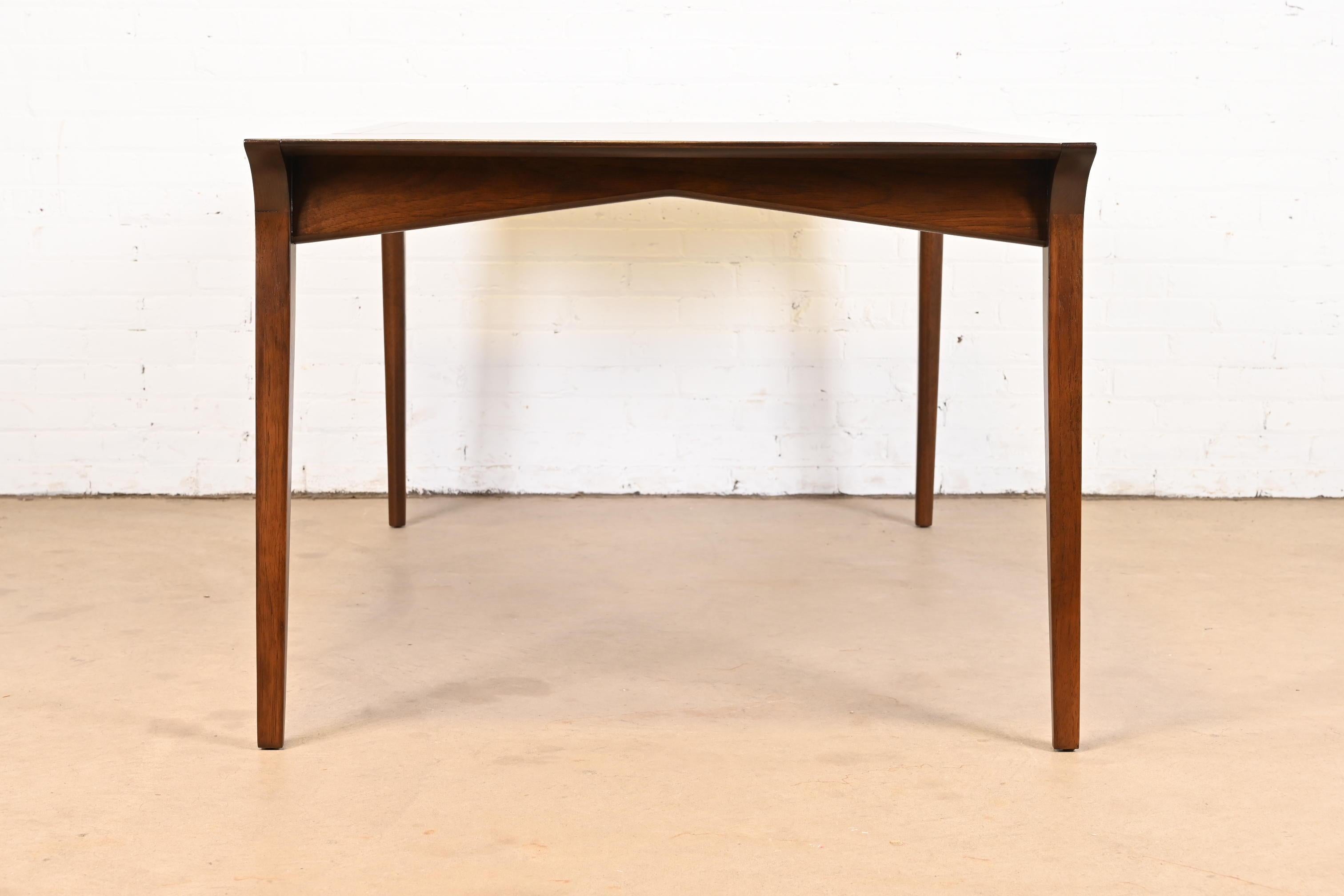 John Van Koert for Drexel Mid-Century Modern Walnut Dining Table, Refinished For Sale 12