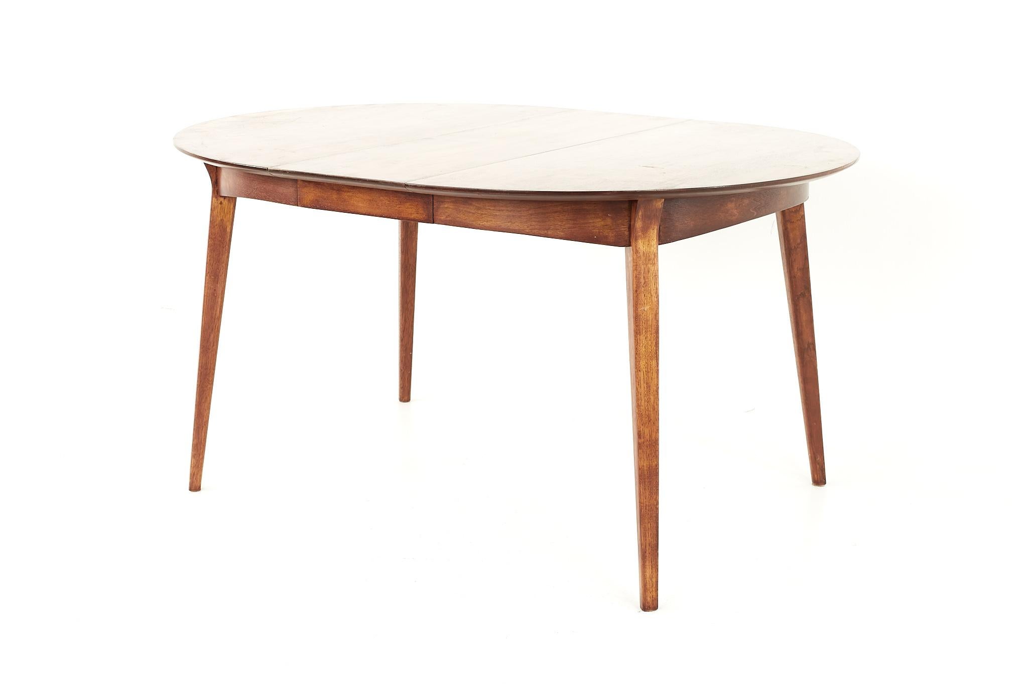 John Van Koert for Drexel Mid Century Round Expanding Dining Table In Good Condition In Countryside, IL