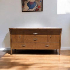 John Van Koert per Drexel "Profile" K37 Credenza/Buffet Modernità di metà secolo 1950