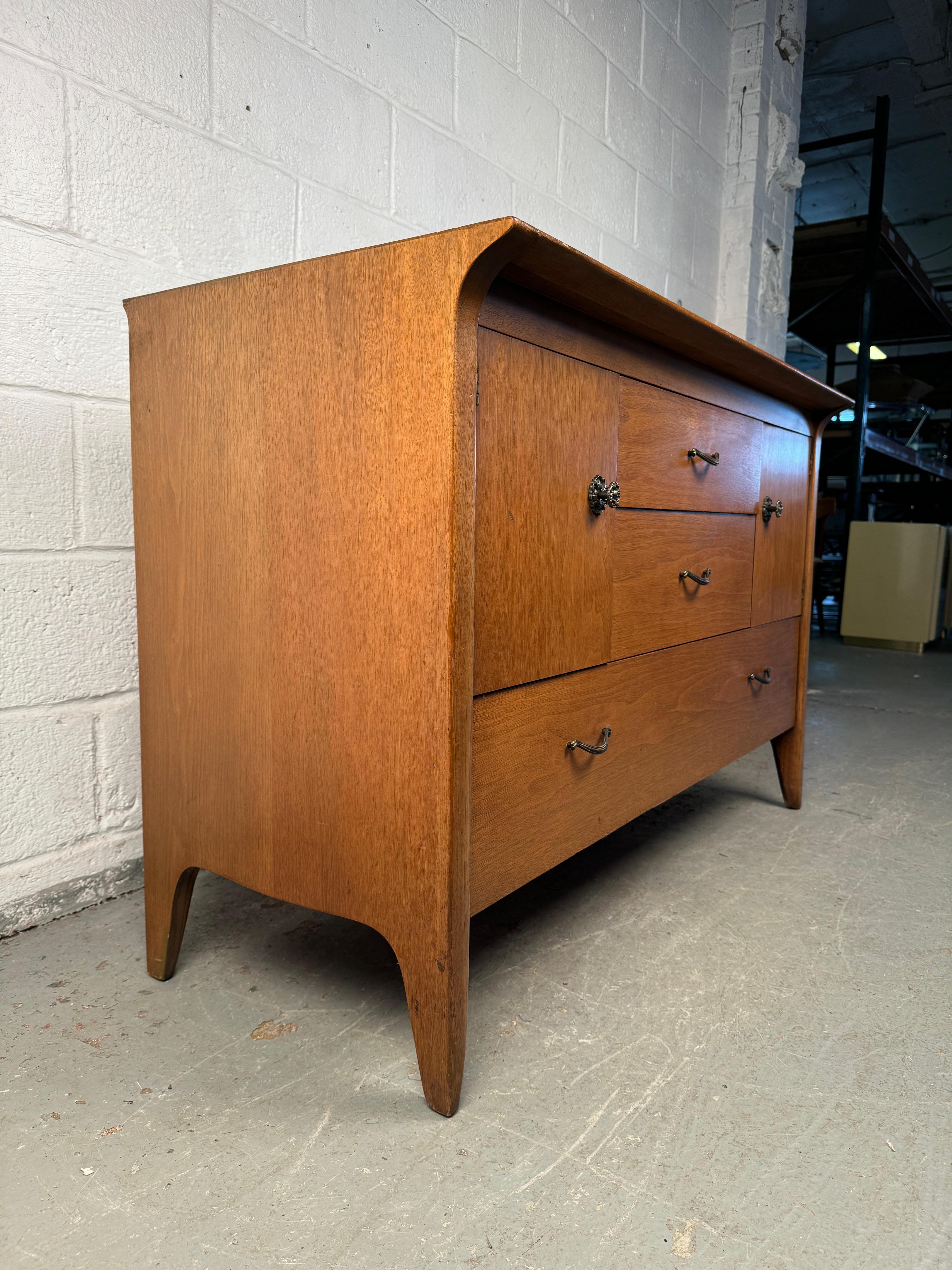 John Van Koert for Drexel Sideboard Buffet In Good Condition For Sale In Brooklyn, NY