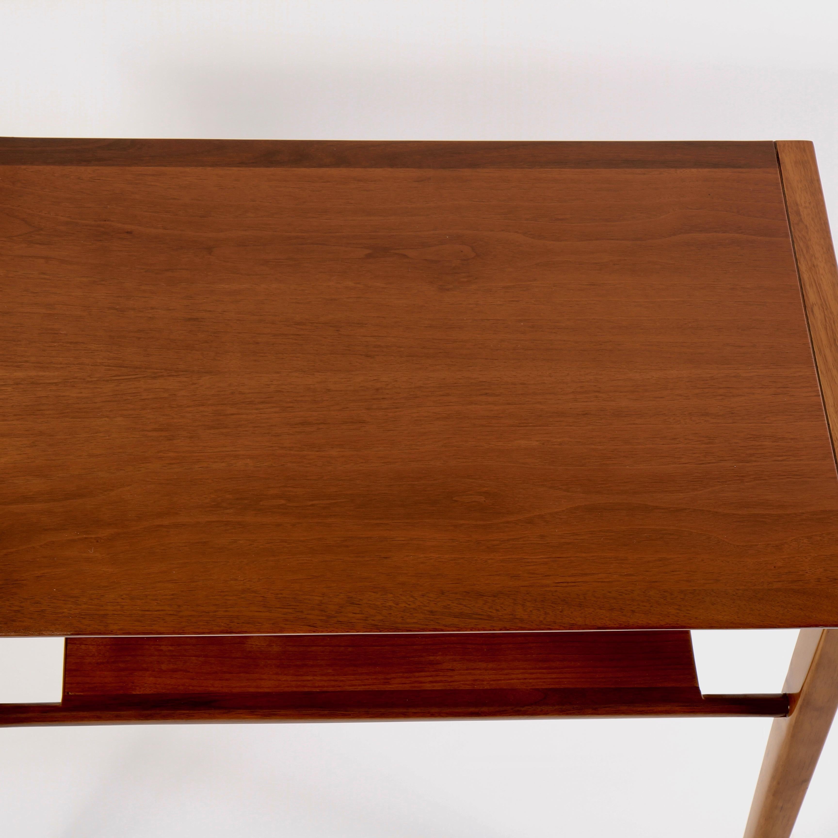 John Van Koert “Profile” Two-Tiered Side Table for Drexel In Good Condition In New London, CT