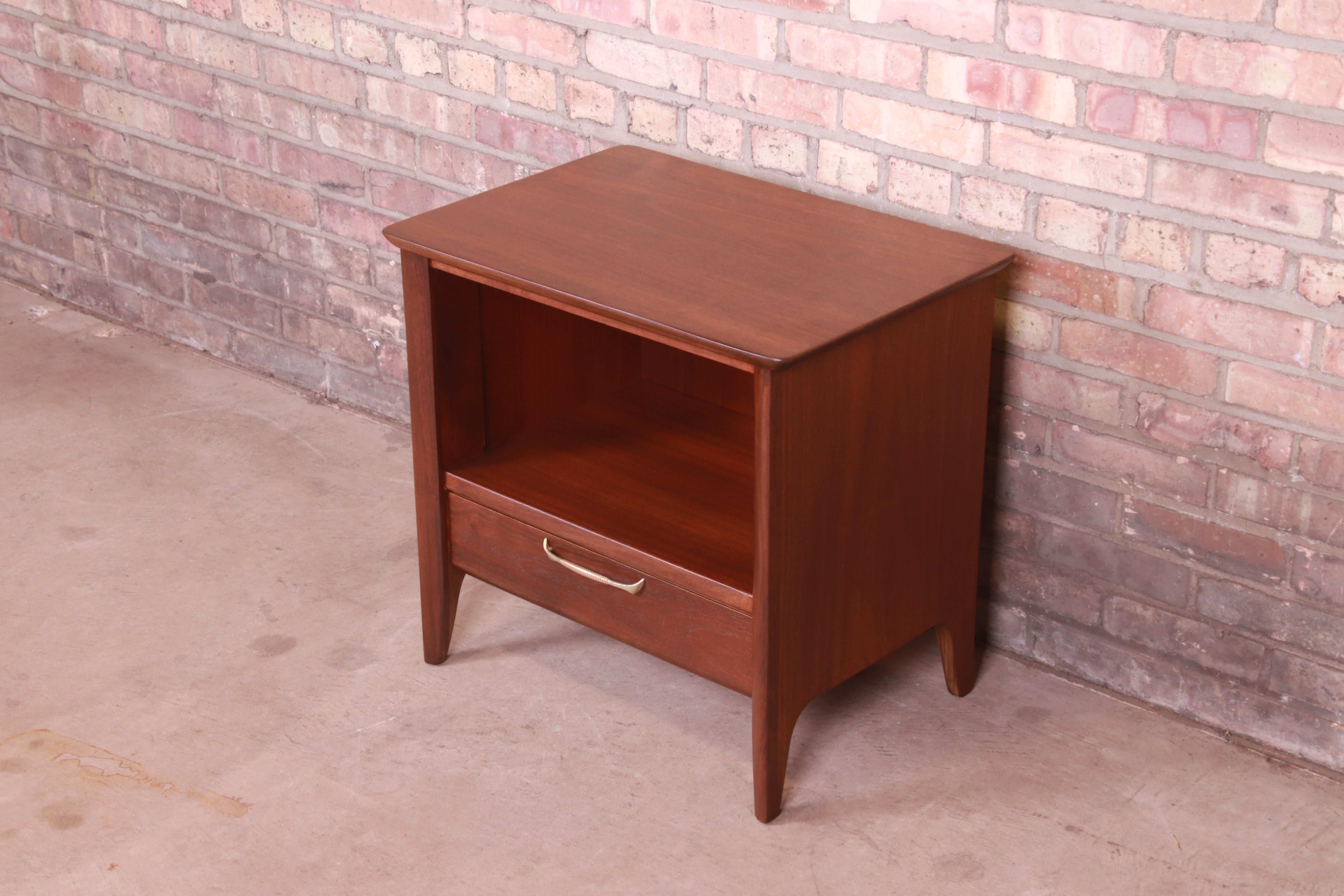 John Van Koert Style Mid-Century Modern Sculpted Walnut Nightstand, Refinished In Good Condition In South Bend, IN