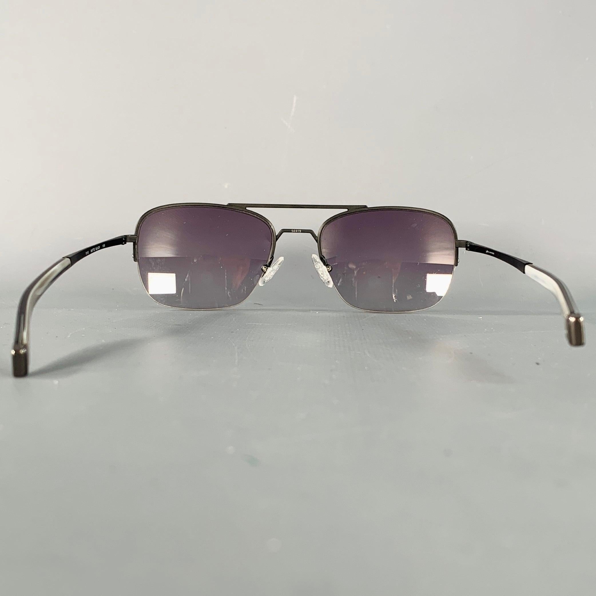 JOHN VARVATOS Schwarze Navigator-Sonnenbrille aus Gunmetal-Metall im Zustand „Gut“ im Angebot in San Francisco, CA