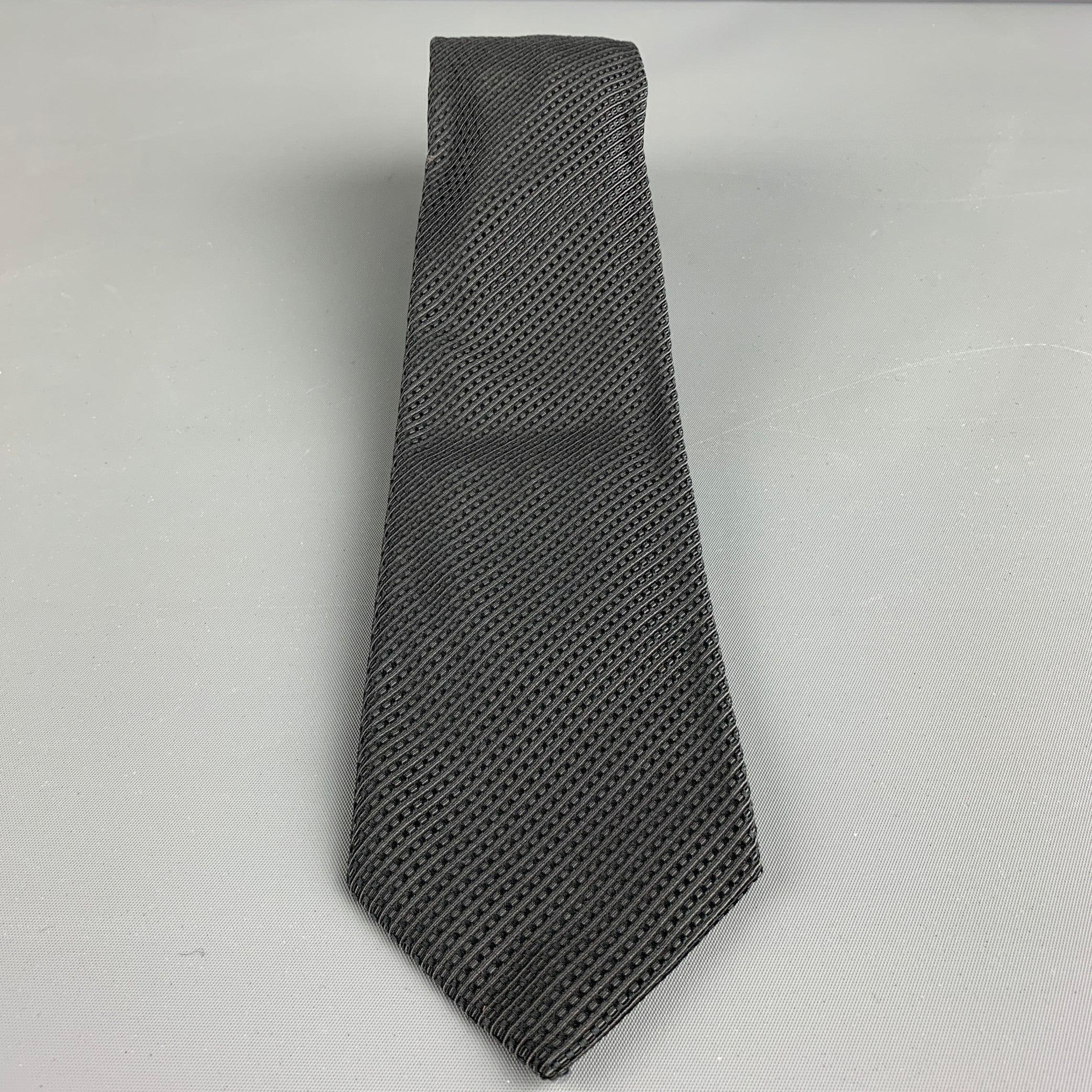 JOHN VARVATOS Grey Black Diagonal Stripe Cotton Tie In Excellent Condition For Sale In San Francisco, CA
