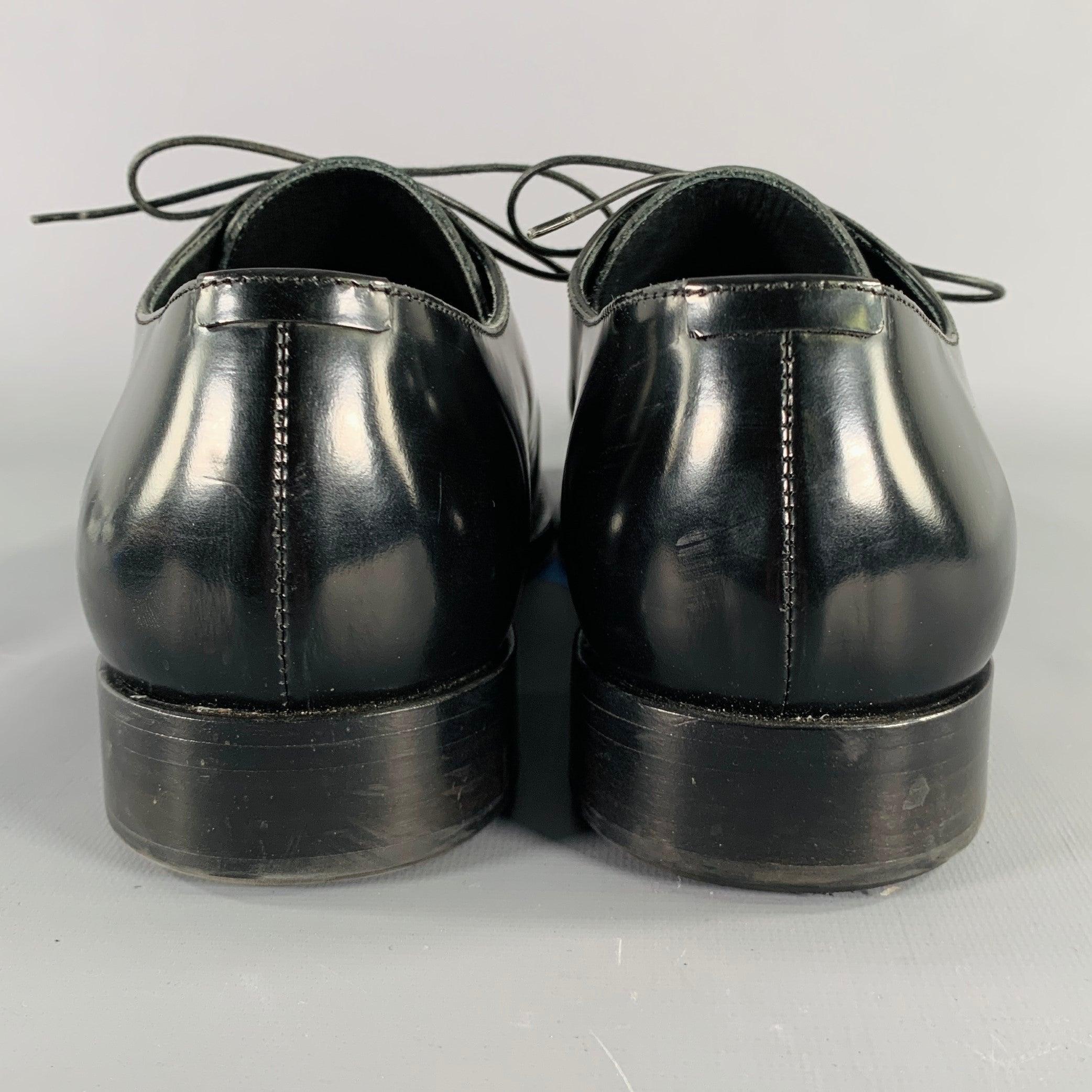 JOHN VARVATOS Size 11 Black Patent Leather Derby Lace Up Shoes In Good Condition For Sale In San Francisco, CA