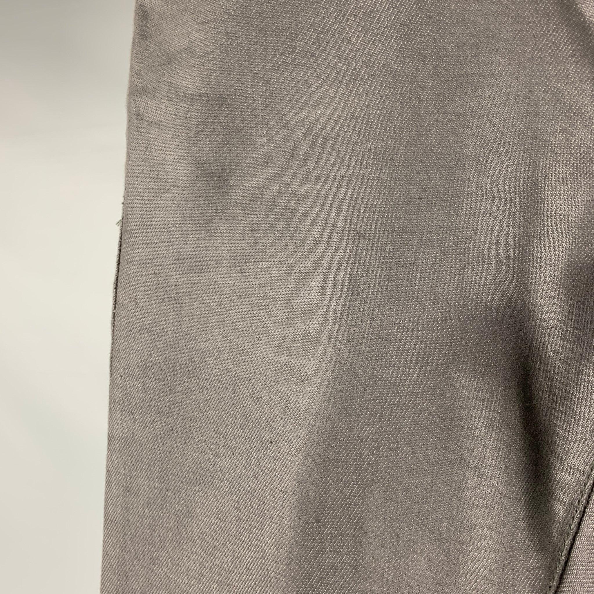 JOHN VARVATOS - Jean gris argenté en coton élastique, taille 30 Pour hommes en vente