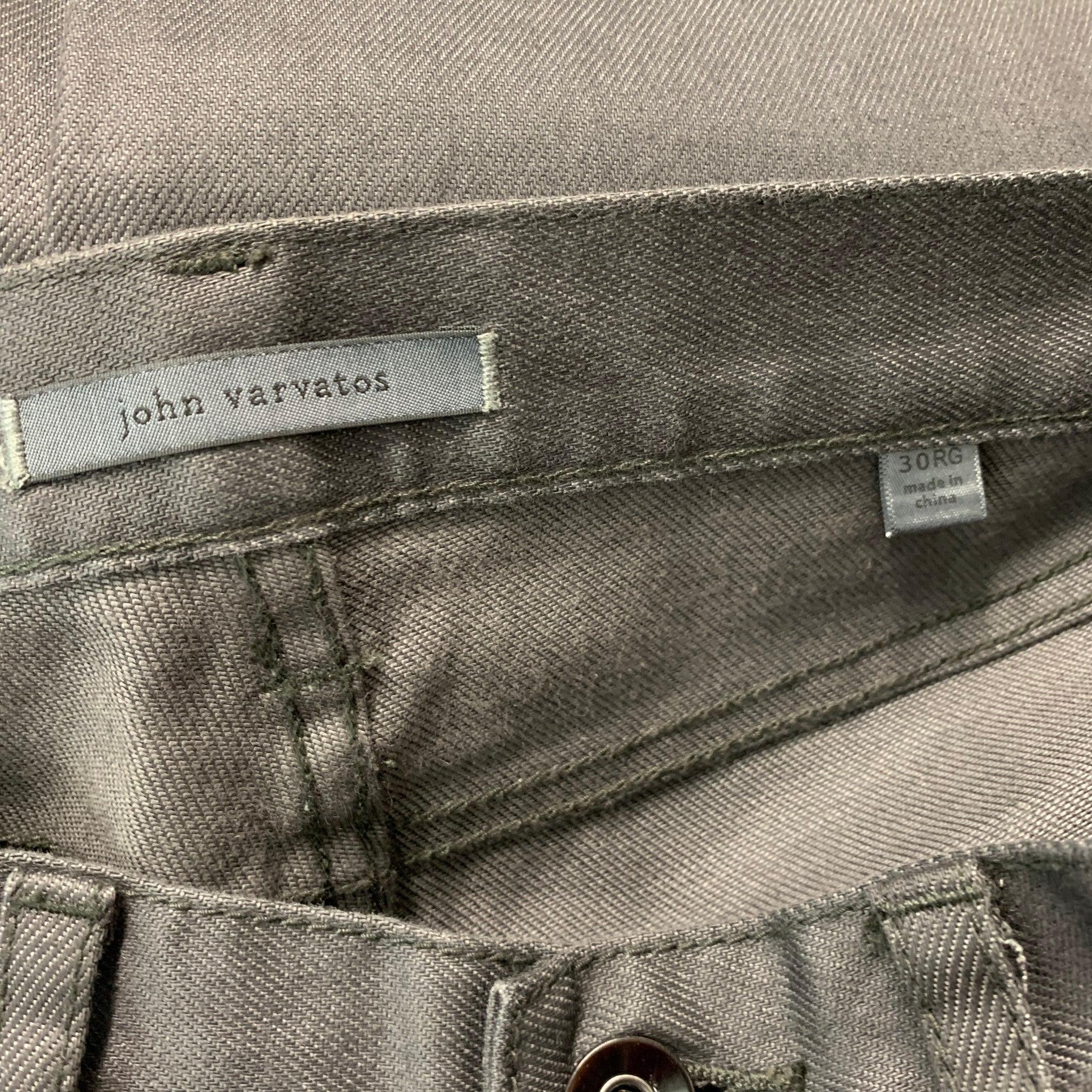 JOHN VARVATOS - Jean gris argenté en coton élastique, taille 30 en vente 2