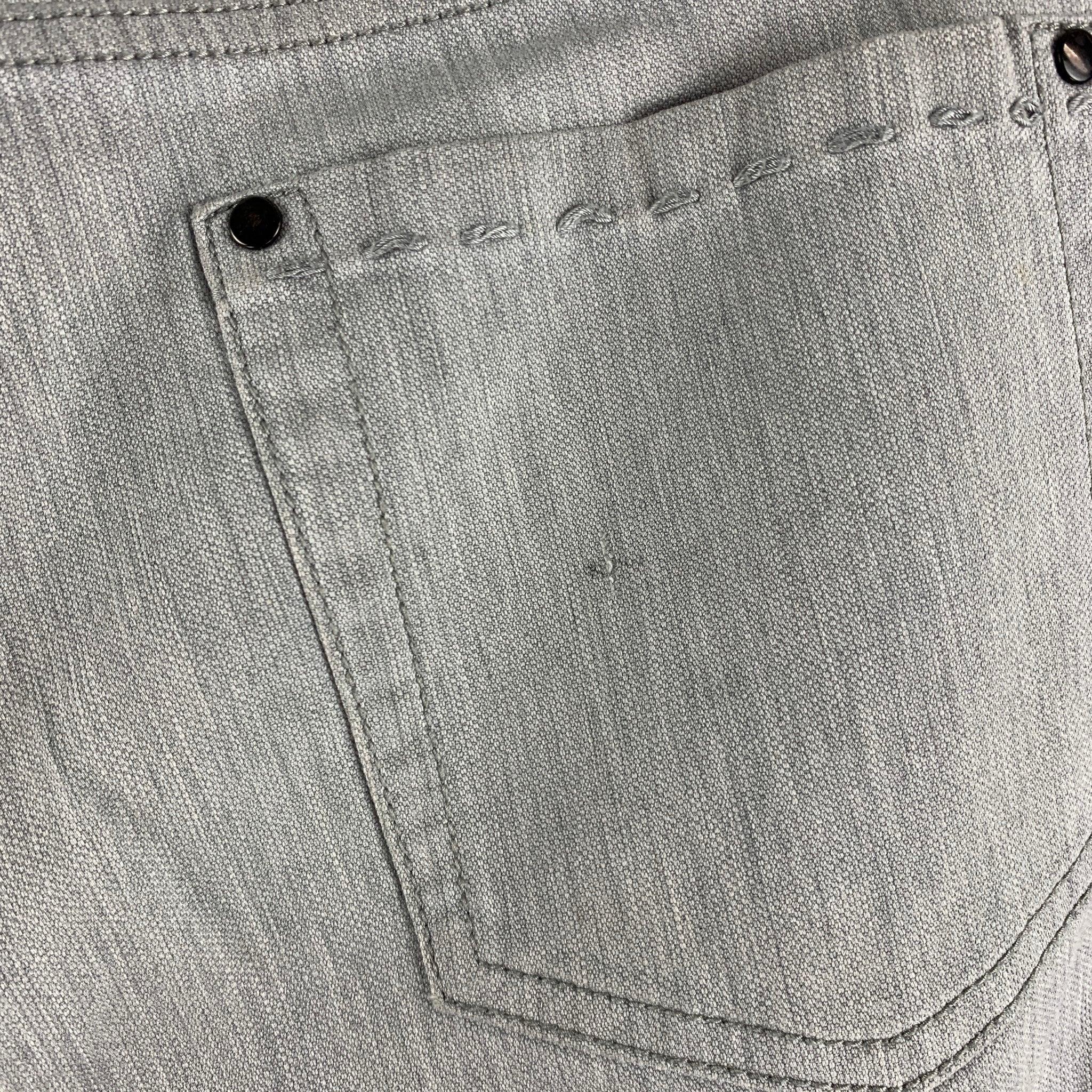 JOHN VARVATOS Size 32 Light Grey Cotton Elastane Jeans In Good Condition For Sale In San Francisco, CA