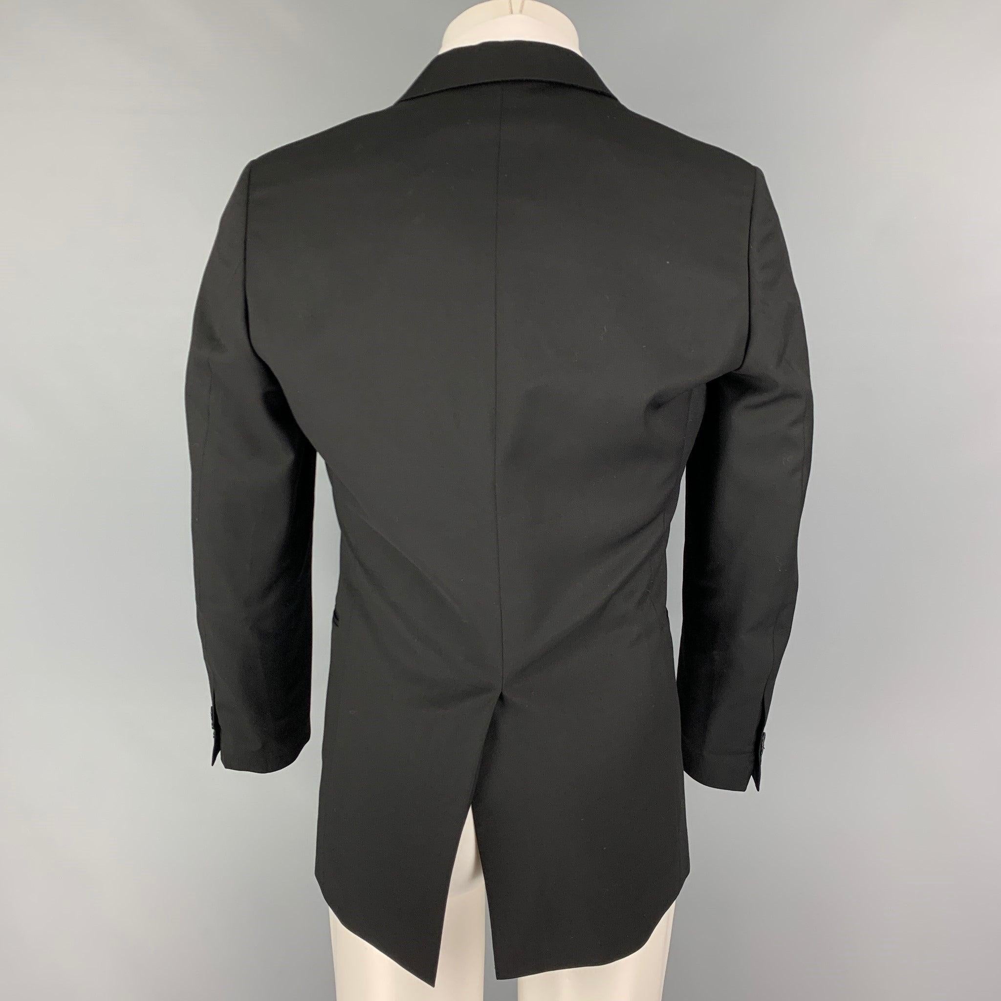 JOHN VARVATOS Size 36 Black Wool Notch Lapel Sport Coat In Good Condition For Sale In San Francisco, CA