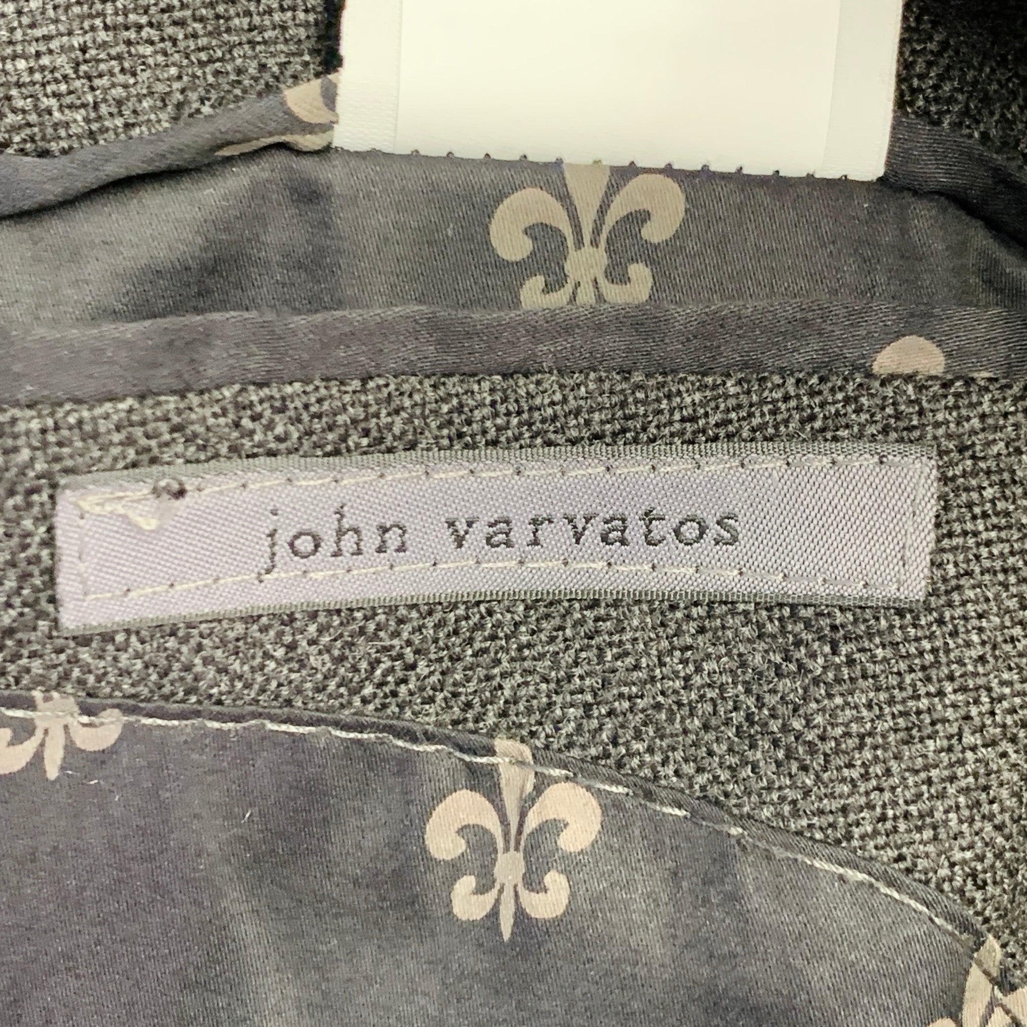 JOHN VARVATOS Chaquetón corto gris de lana virgen de un solo pecho, talla 36 en venta 4
