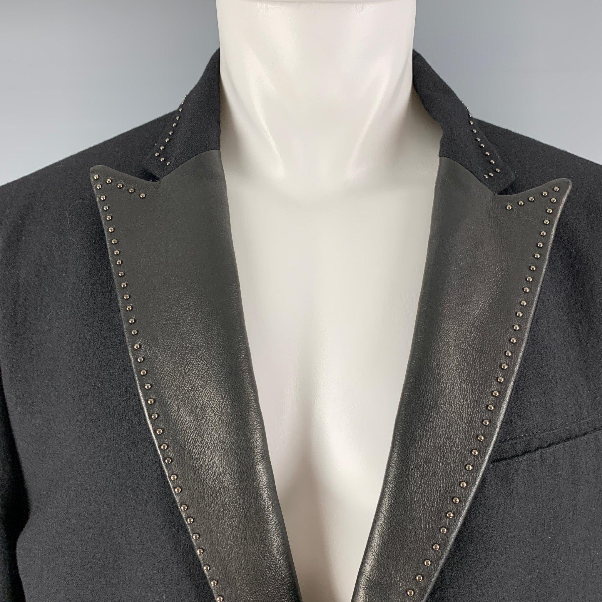 Men's JOHN VARVATOS Size 38 Black Solid Wool Peak Lapel Sport Coat For Sale