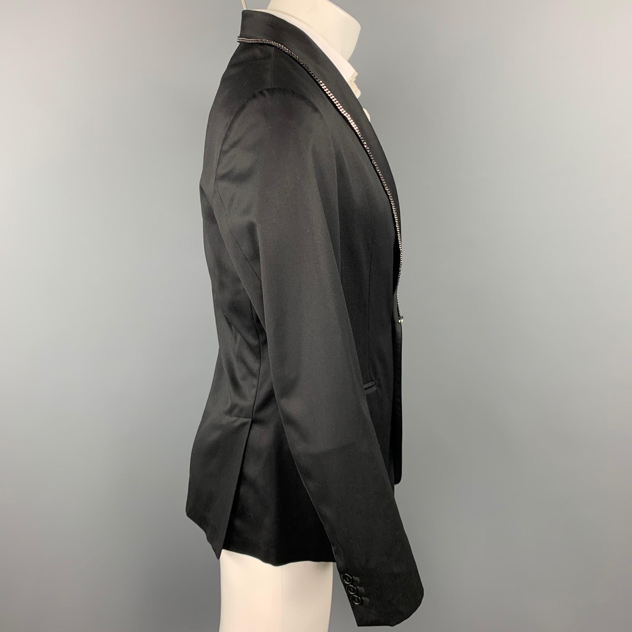 JOHN VARVATOS Size 38 Black Wool Chain Trim Shawl Collar Sport Coat In Good Condition In San Francisco, CA